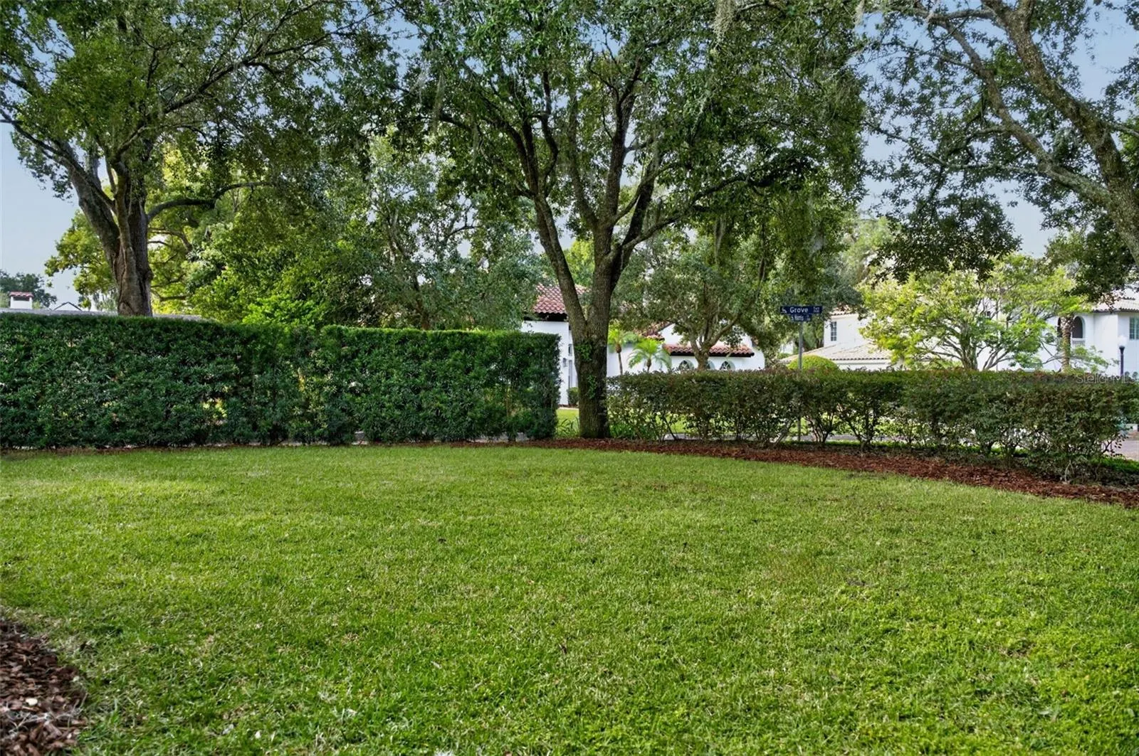 1500 HARRIS CIR