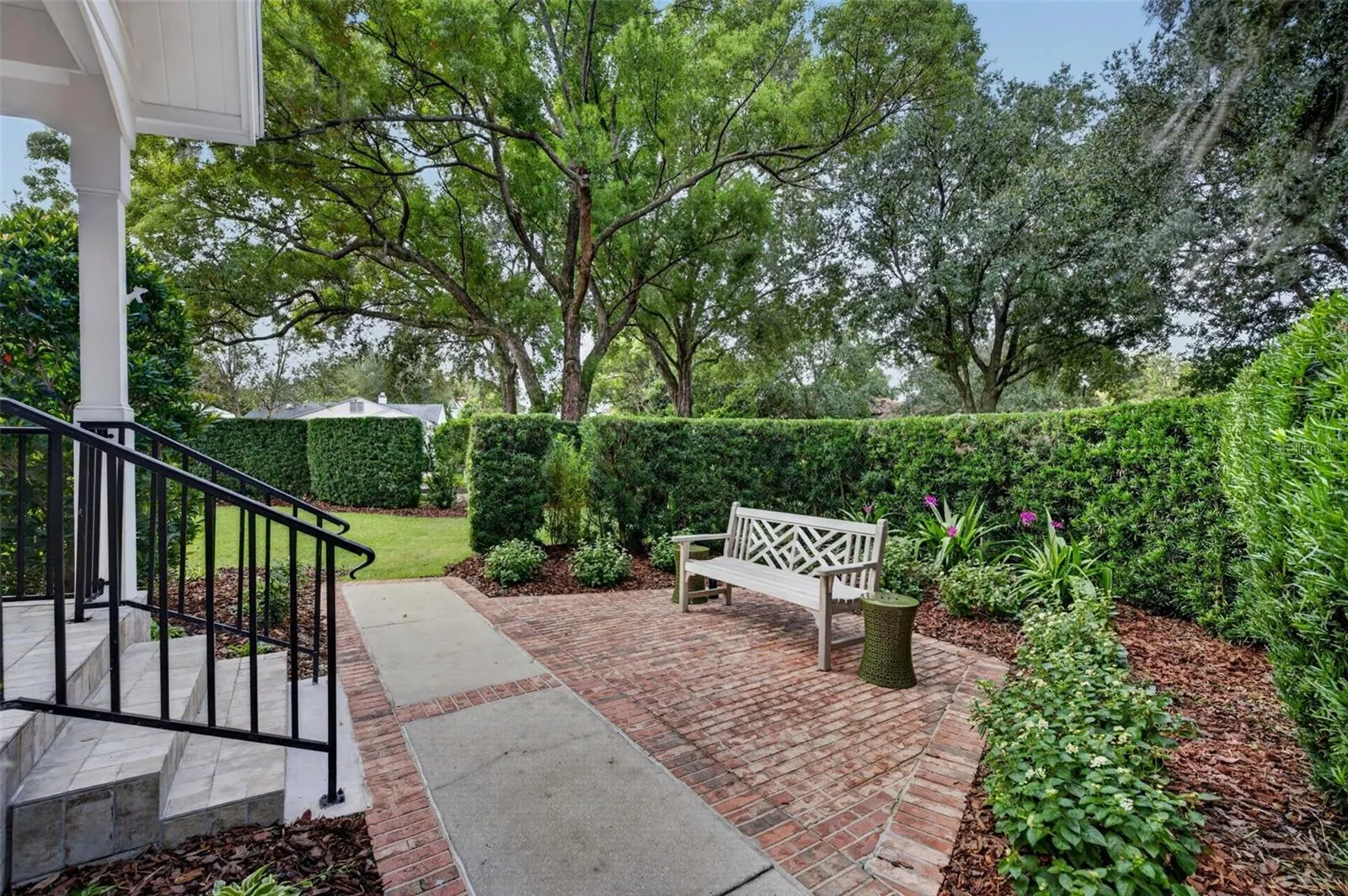 1500 HARRIS CIR