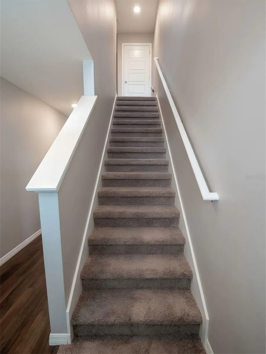 1327 TALLOWWOOD LN