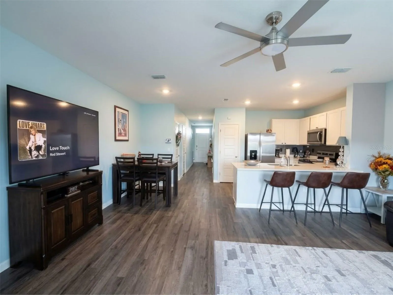1327 TALLOWWOOD LN