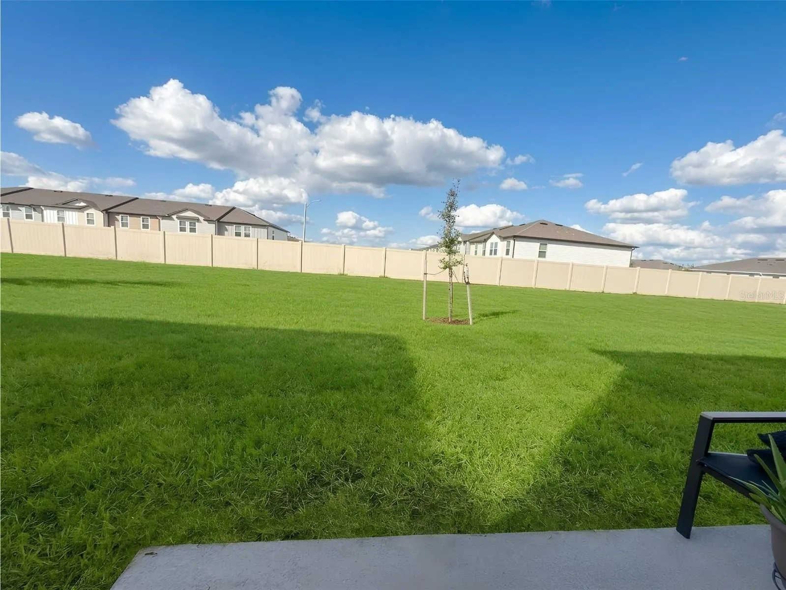 1327 TALLOWWOOD LN