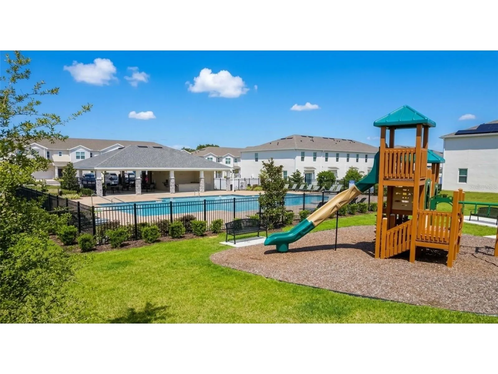 1327 TALLOWWOOD LN