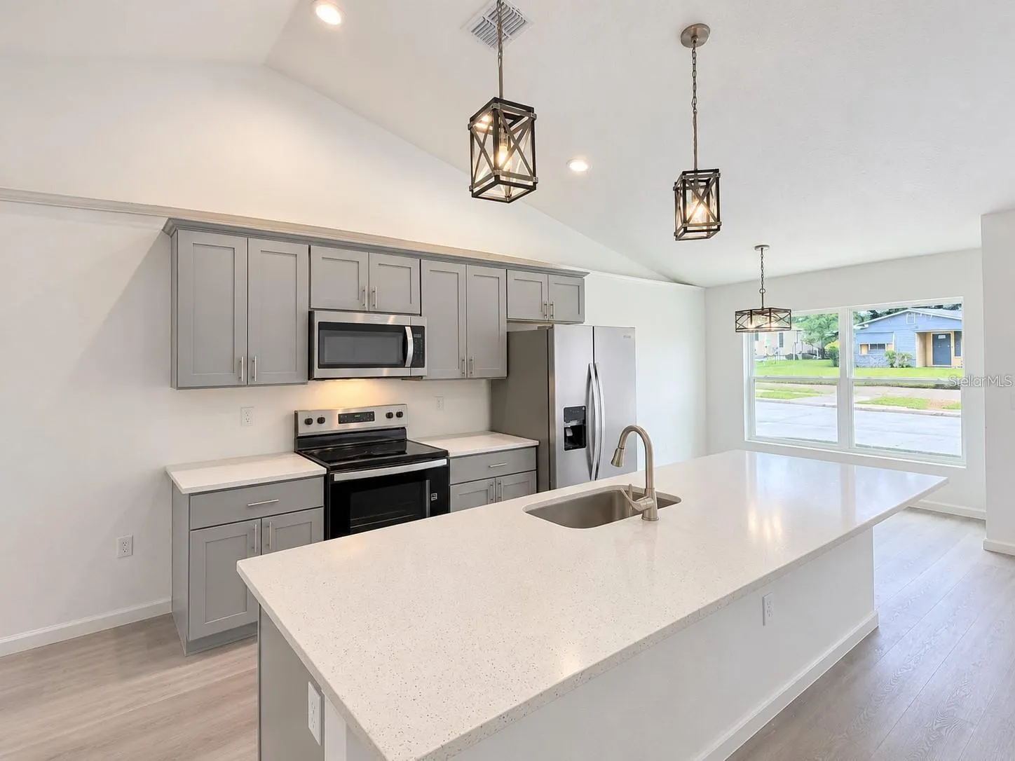 1420 NW 17TH AVE #1,2 #1,2