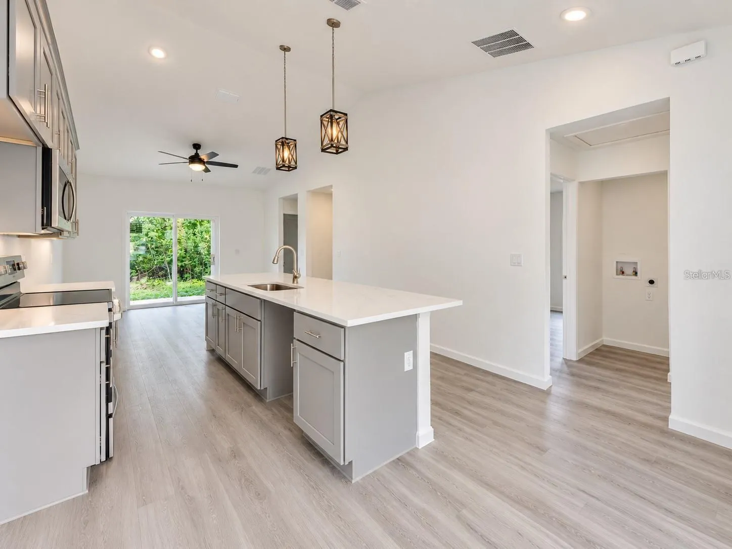 1420 NW 17TH AVE #1,2 #1,2