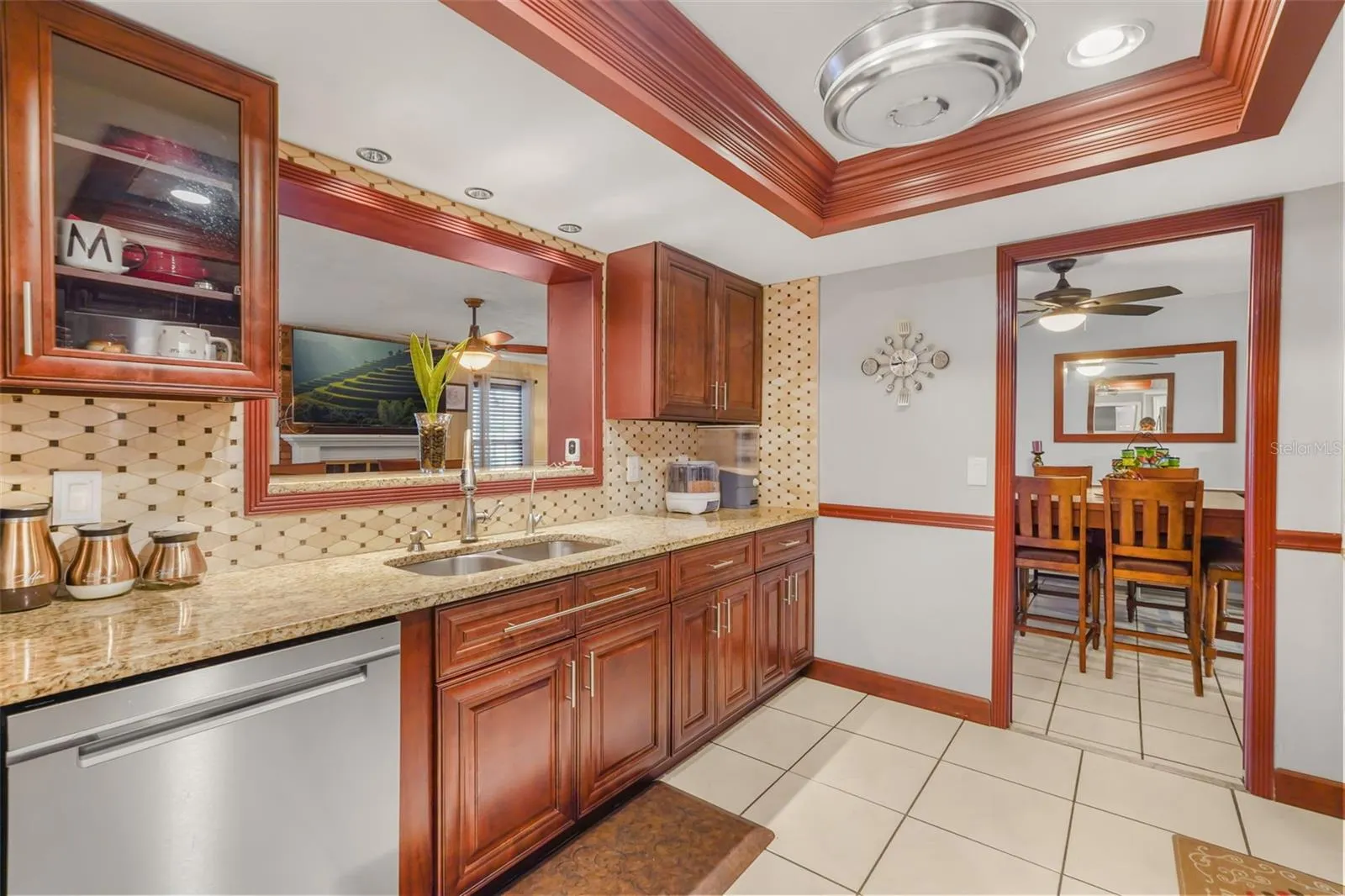 1224 ROSEMARY DR