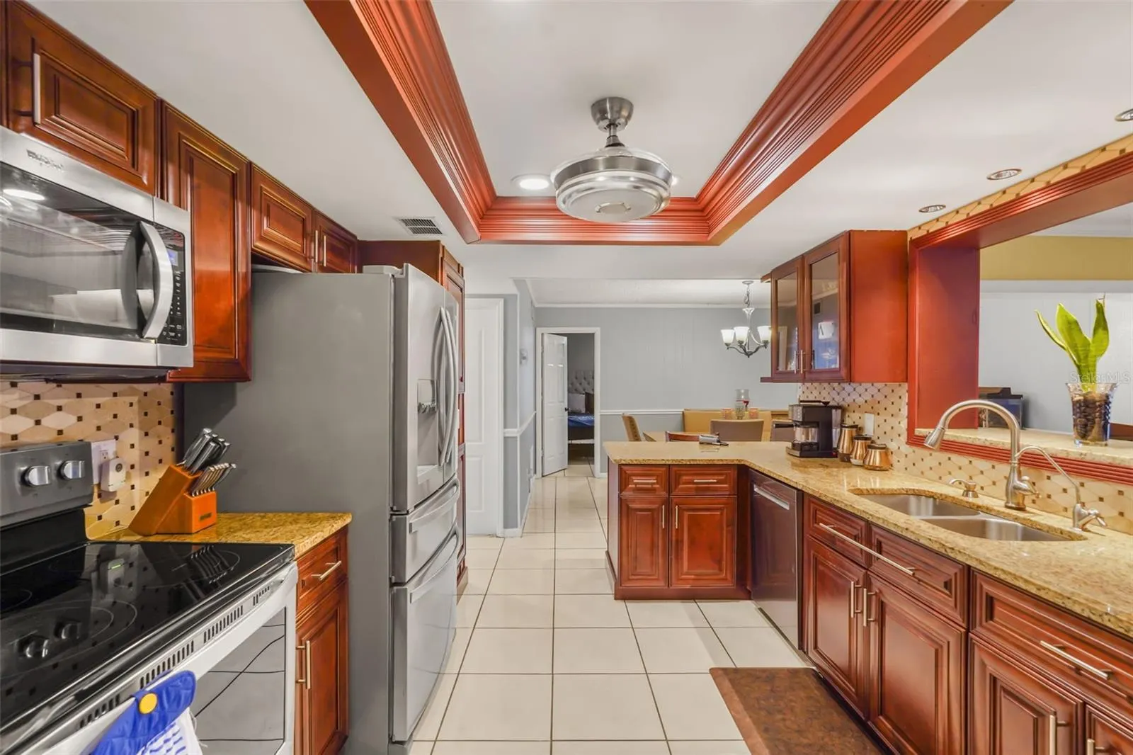 1224 ROSEMARY DR
