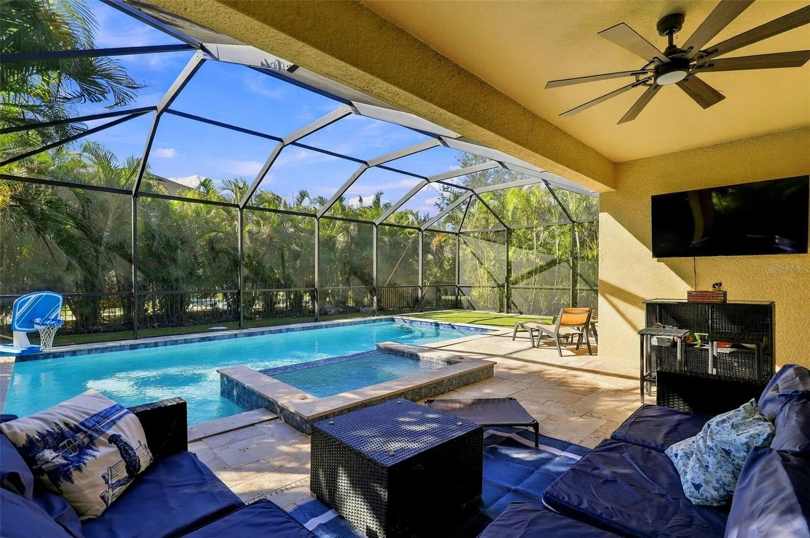 5793 SPIDER LILY CIR