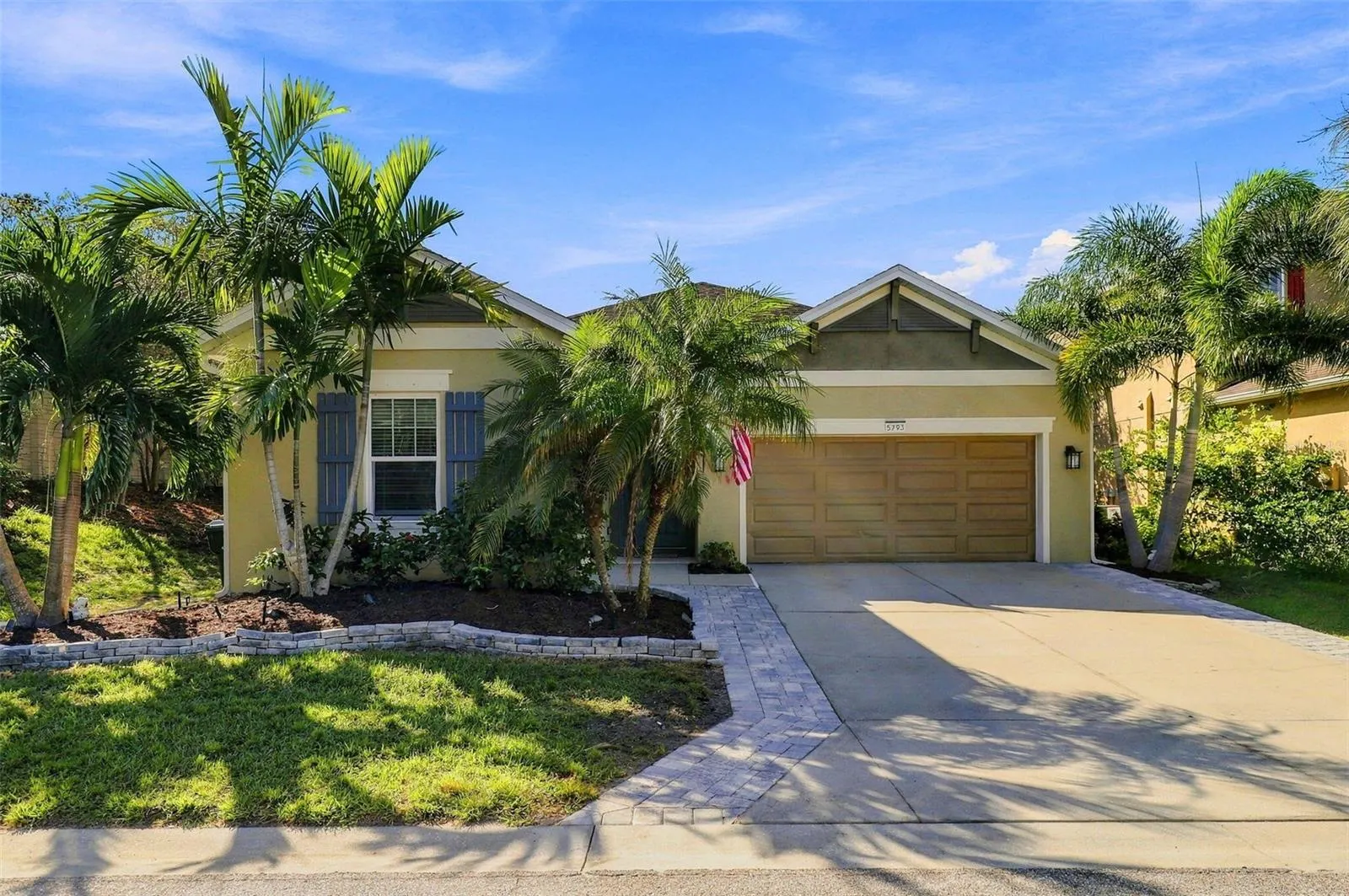 5793 SPIDER LILY CIR