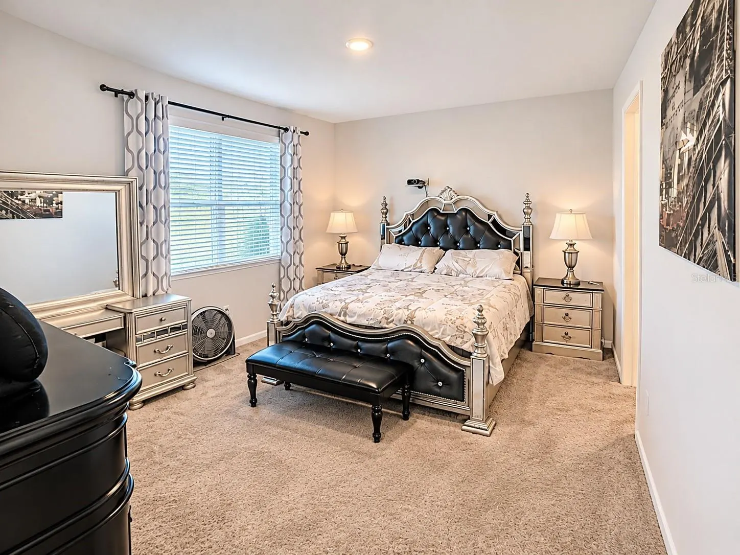 121 CRESTVIEW LN