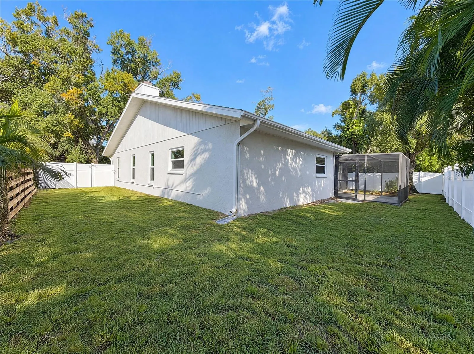 8421 CYPRESS LAKE CIR