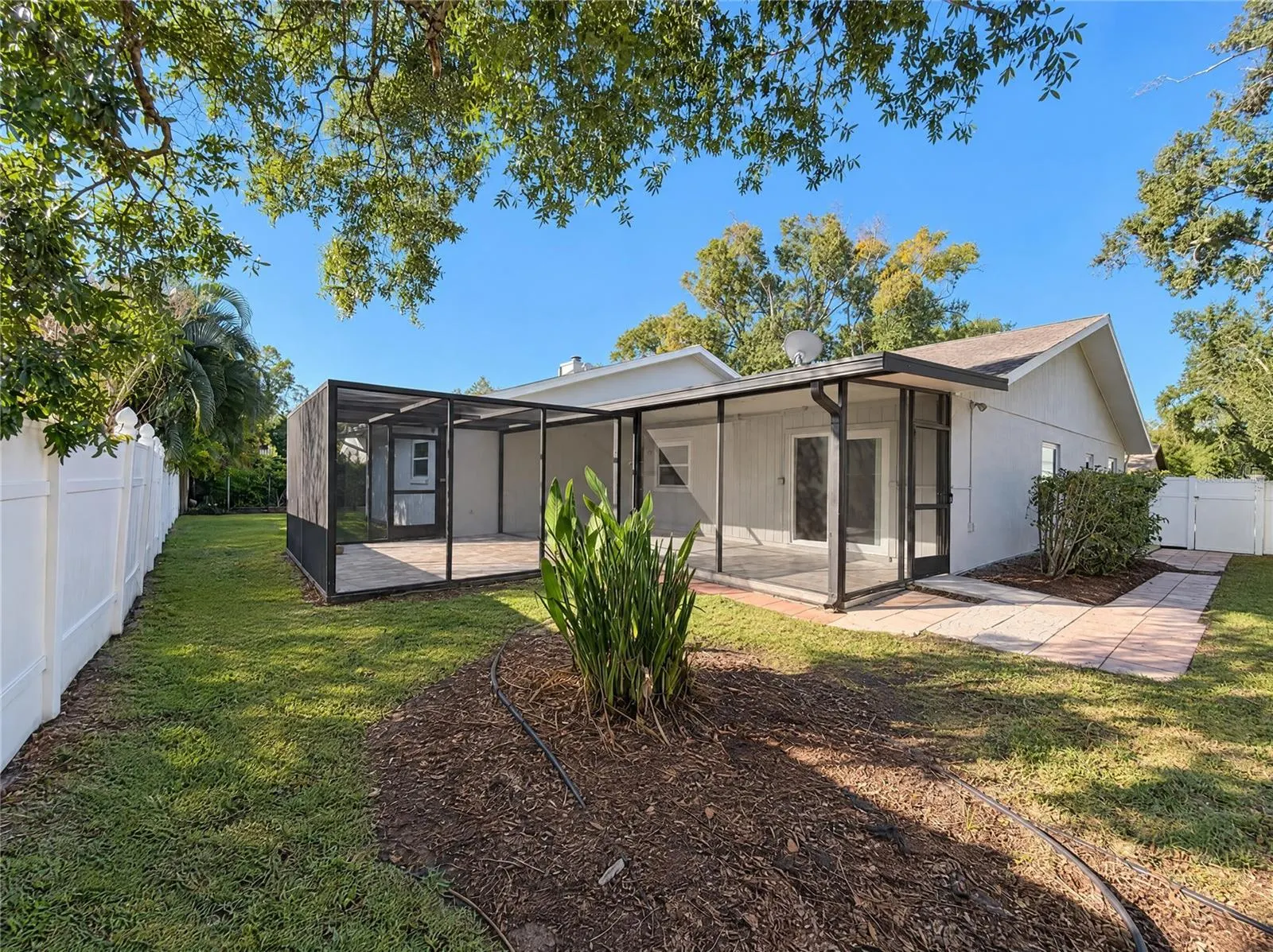 8421 CYPRESS LAKE CIR