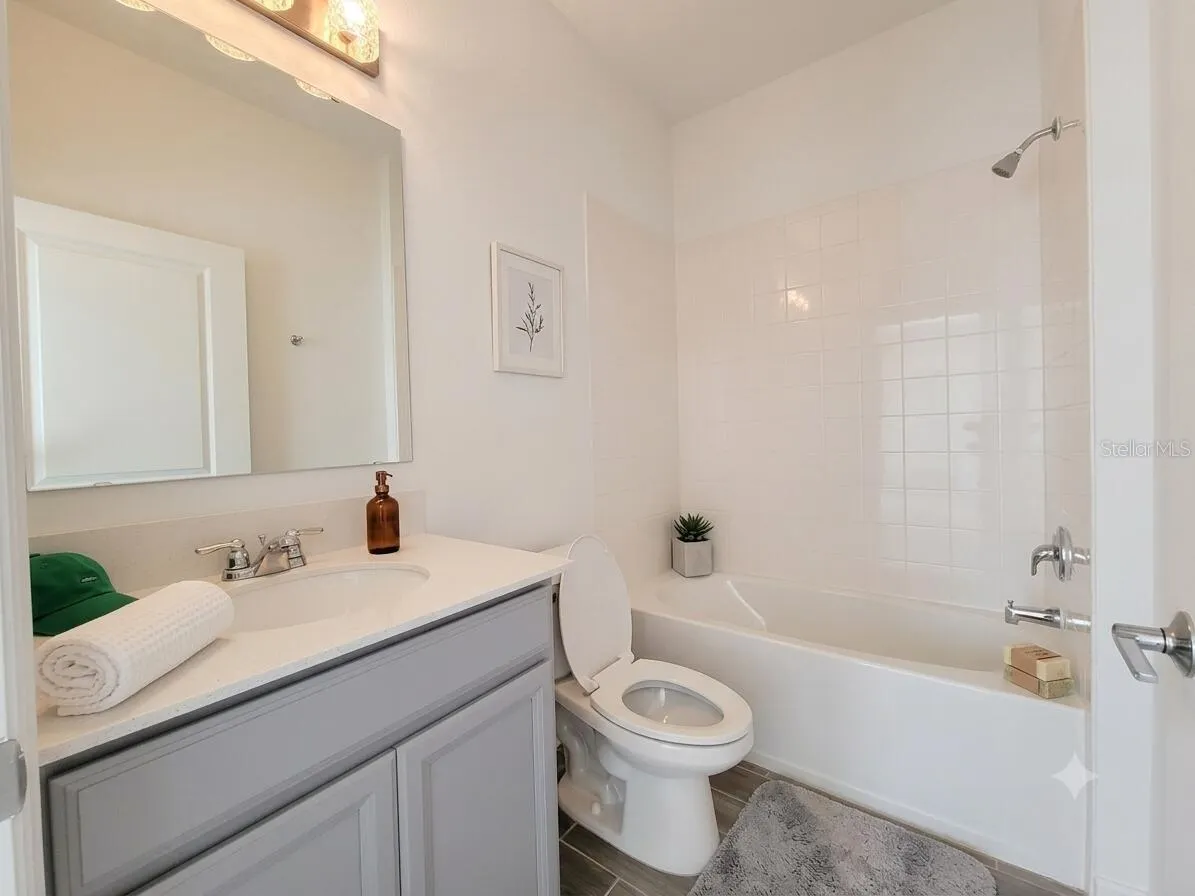 1971 POND PINE CT