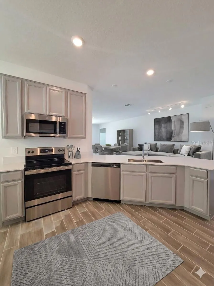1971 POND PINE CT