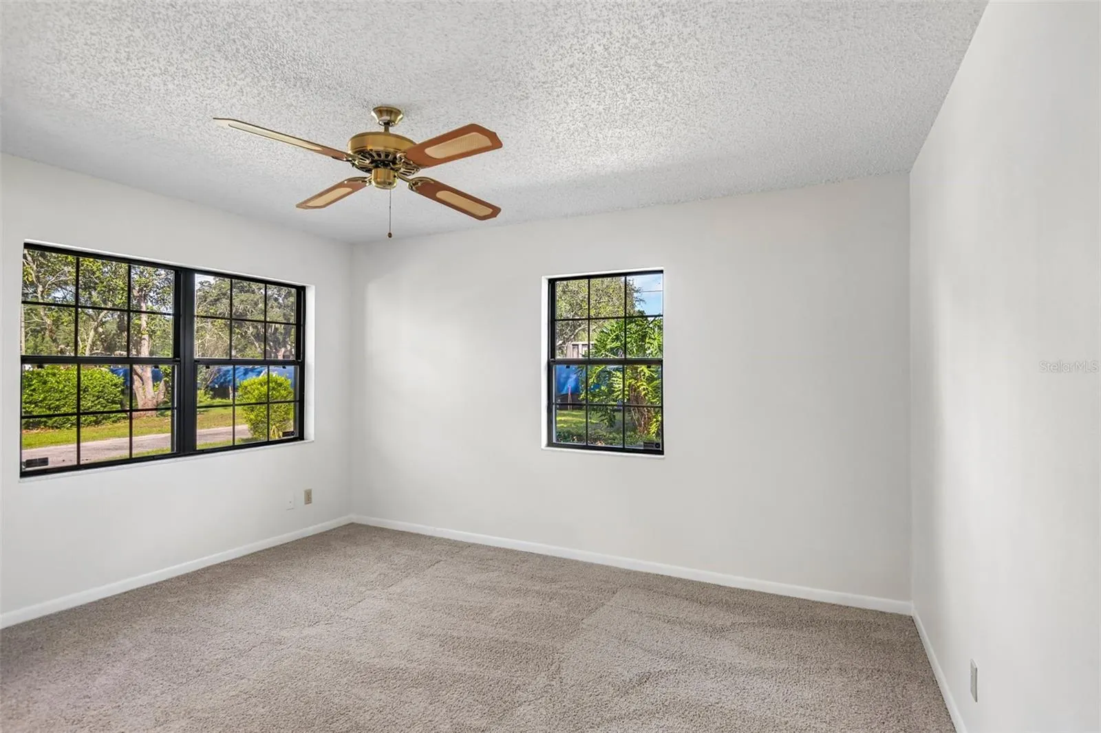 103 RONELE DR