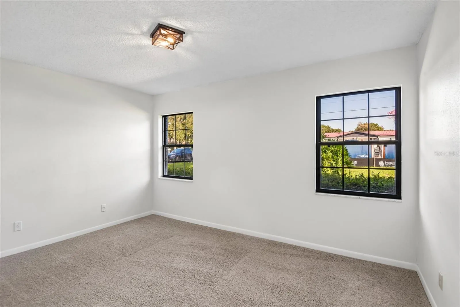 103 RONELE DR