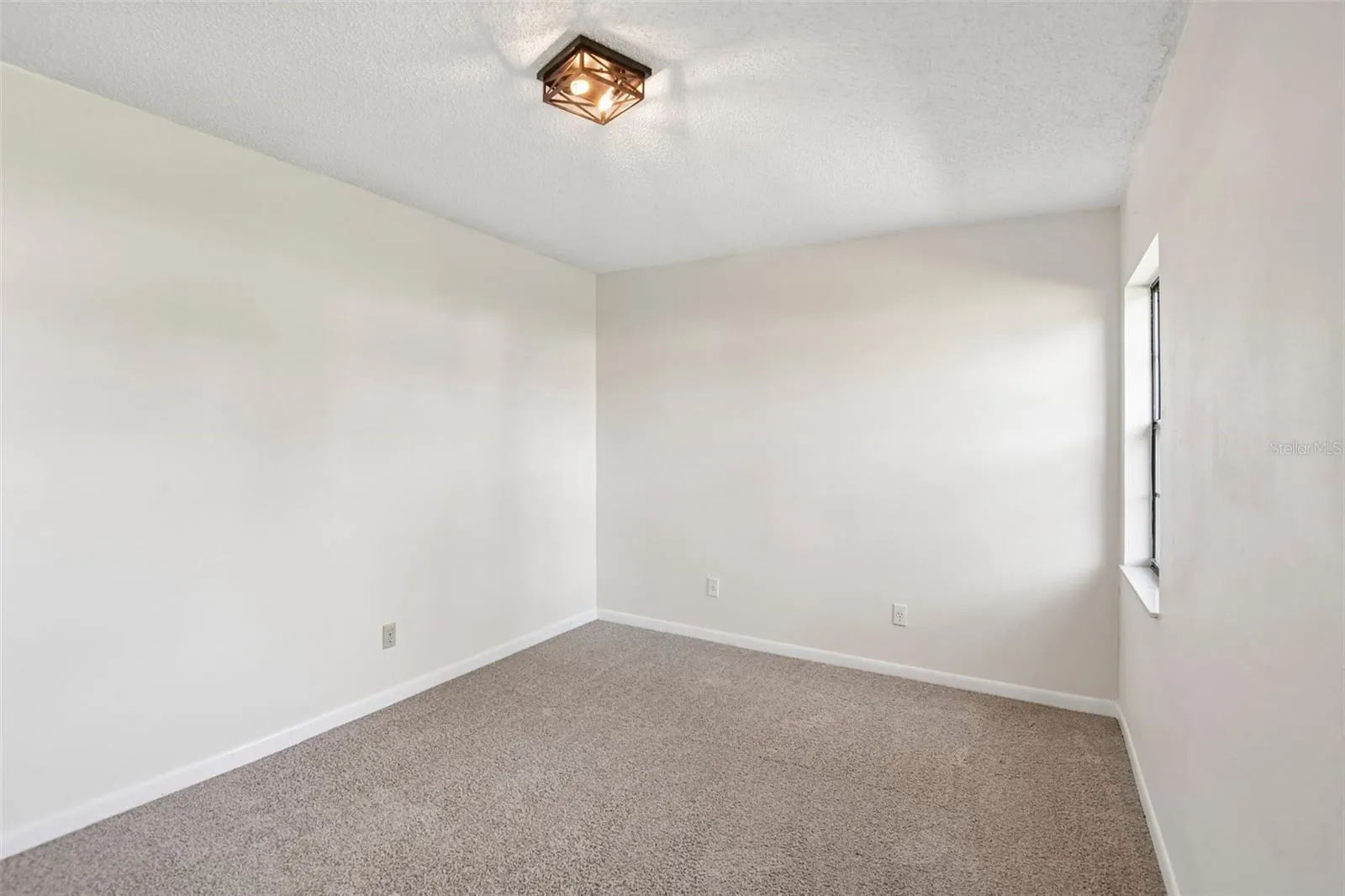 103 RONELE DR