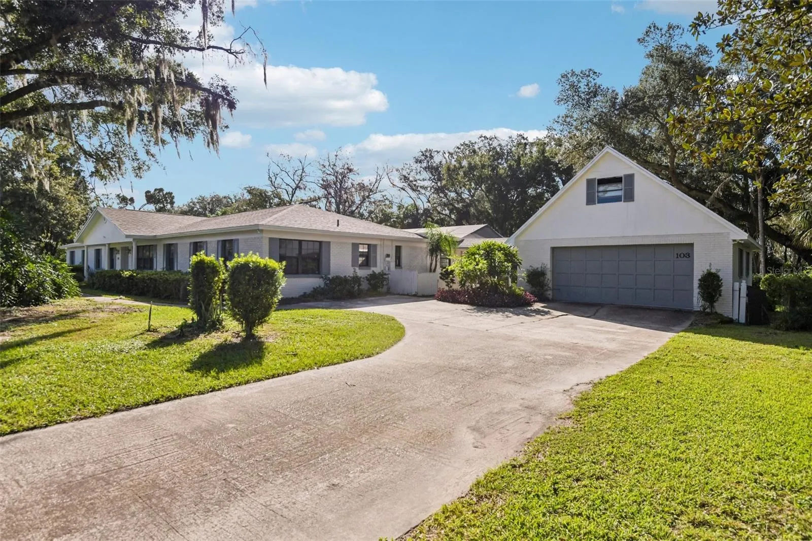 103 RONELE DR