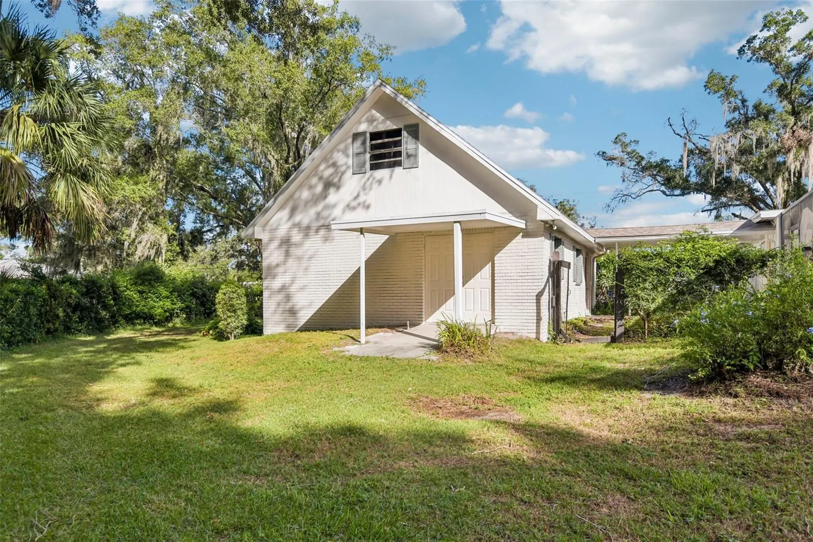 103 RONELE DR