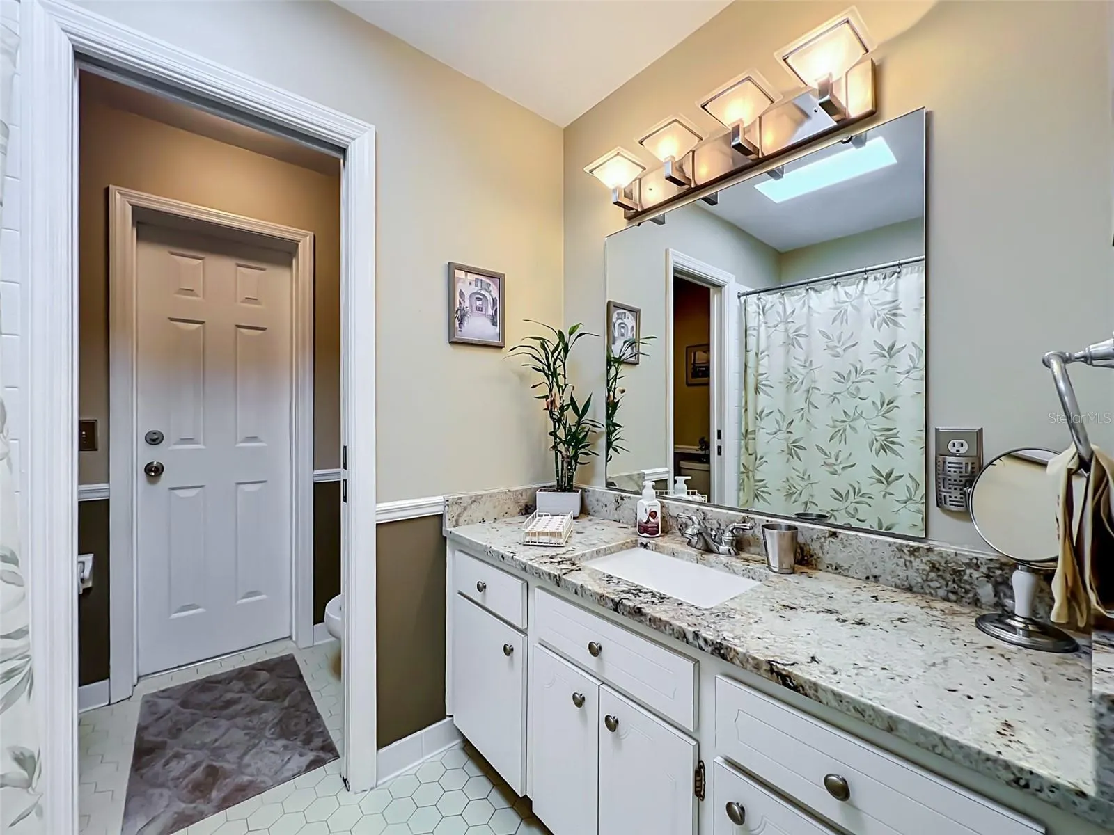 130 SPRINGWOOD TRL