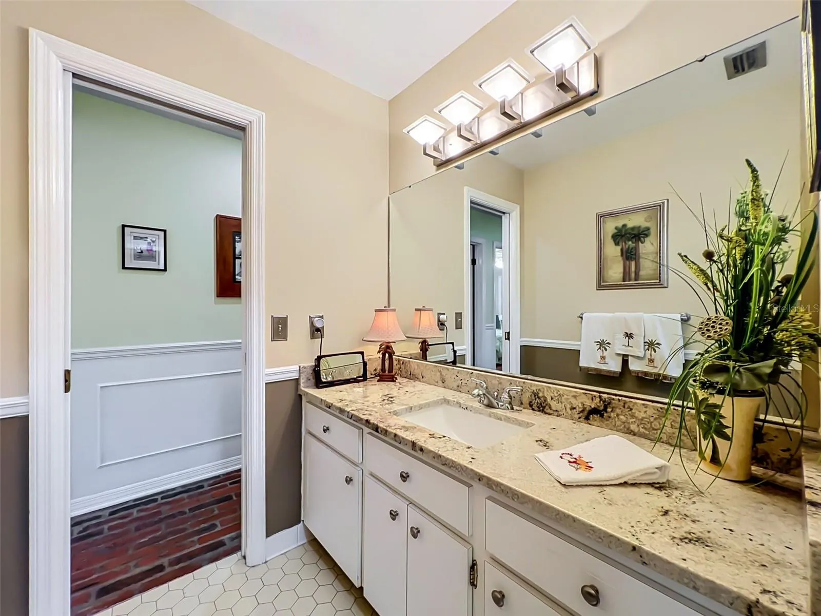 130 SPRINGWOOD TRL