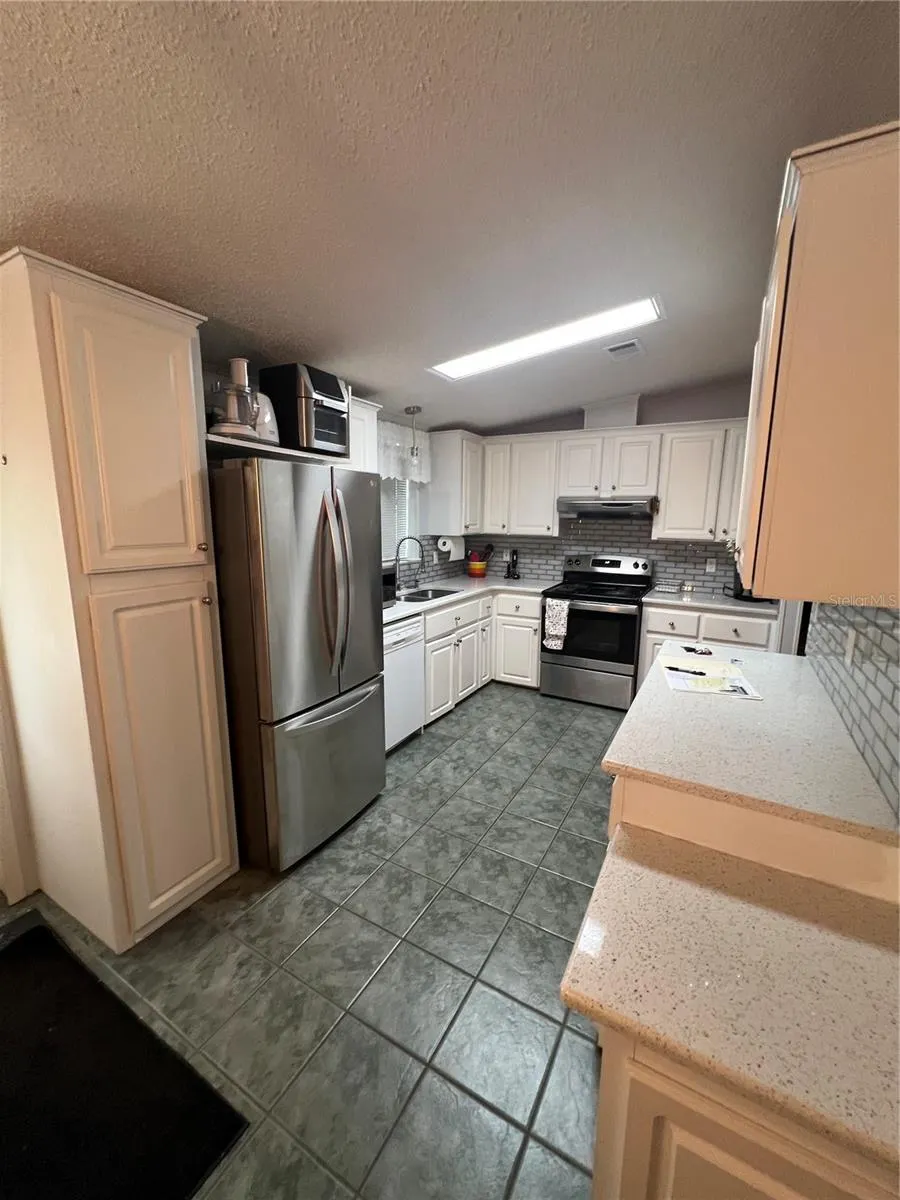1601 US HIGHWAY 441 SE #99, #99