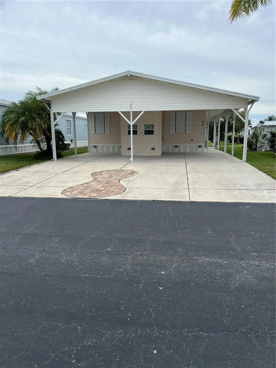 1601 US HIGHWAY 441 SE #99, #99