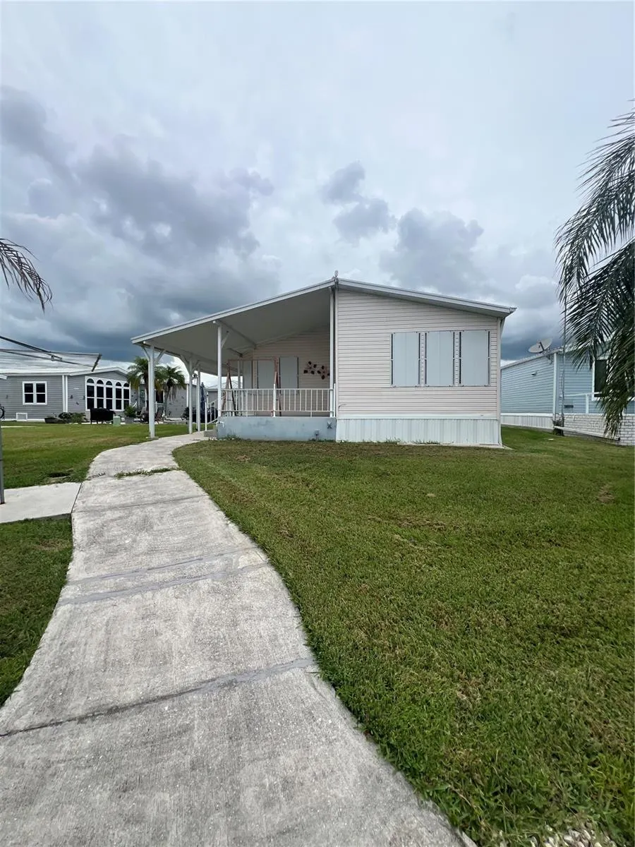 1601 US HIGHWAY 441 SE #99, #99