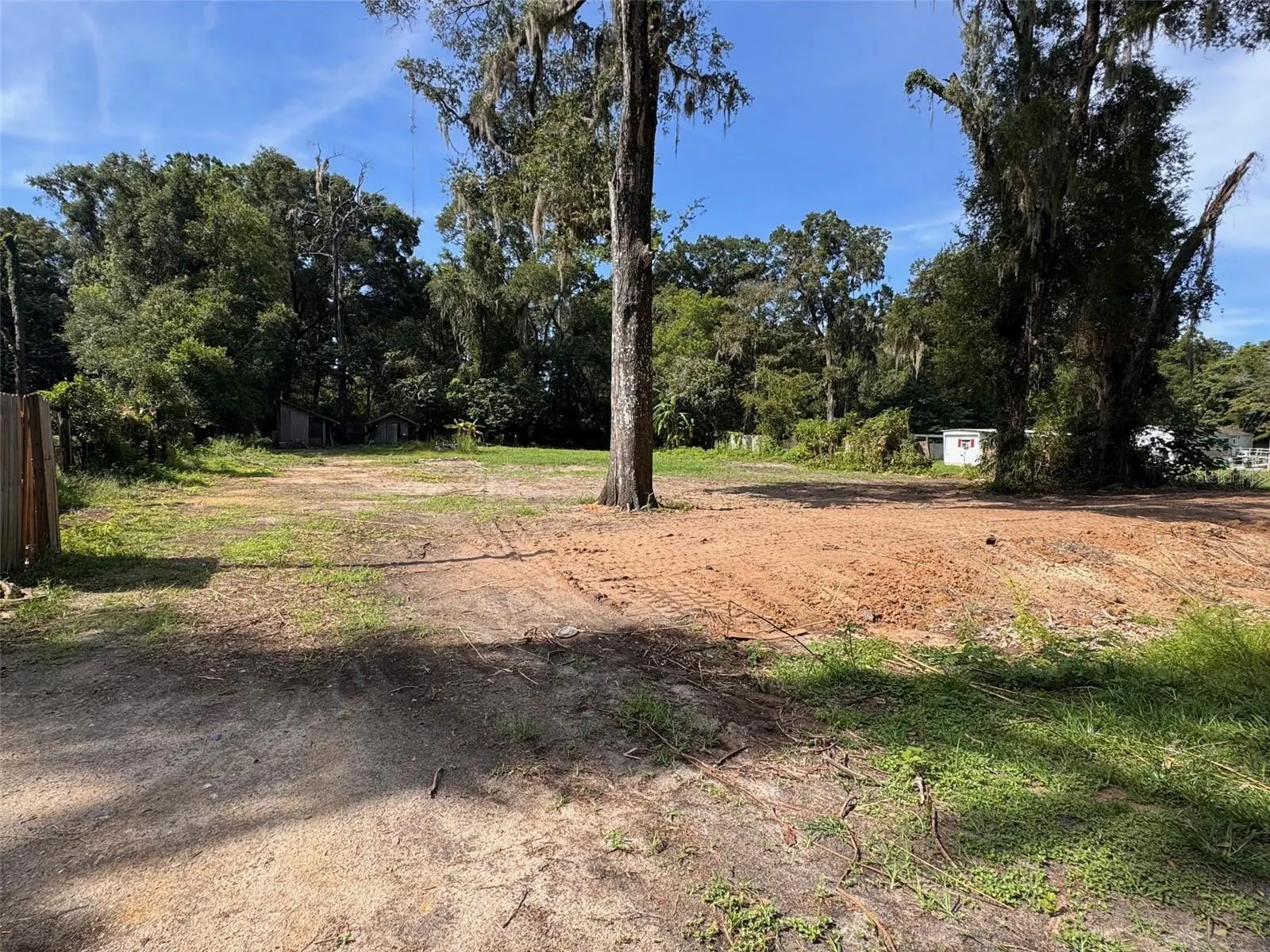 1620 NW 44TH ST