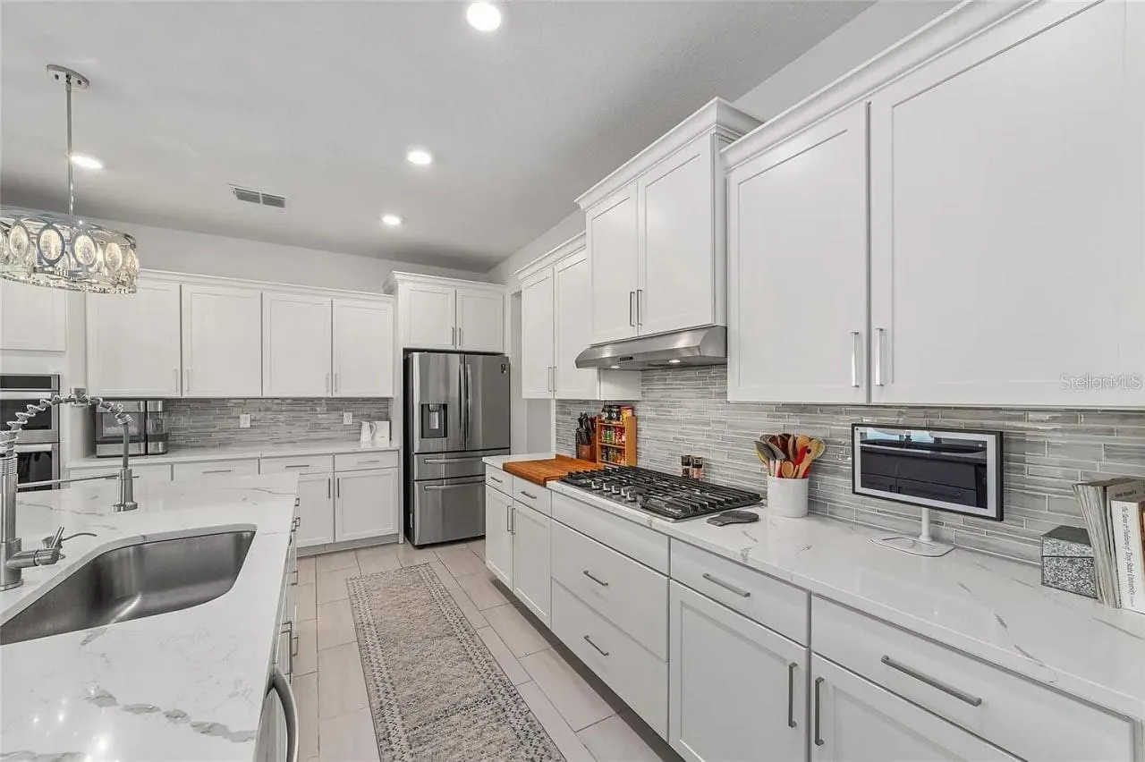 7479 SW 64TH STREET RD