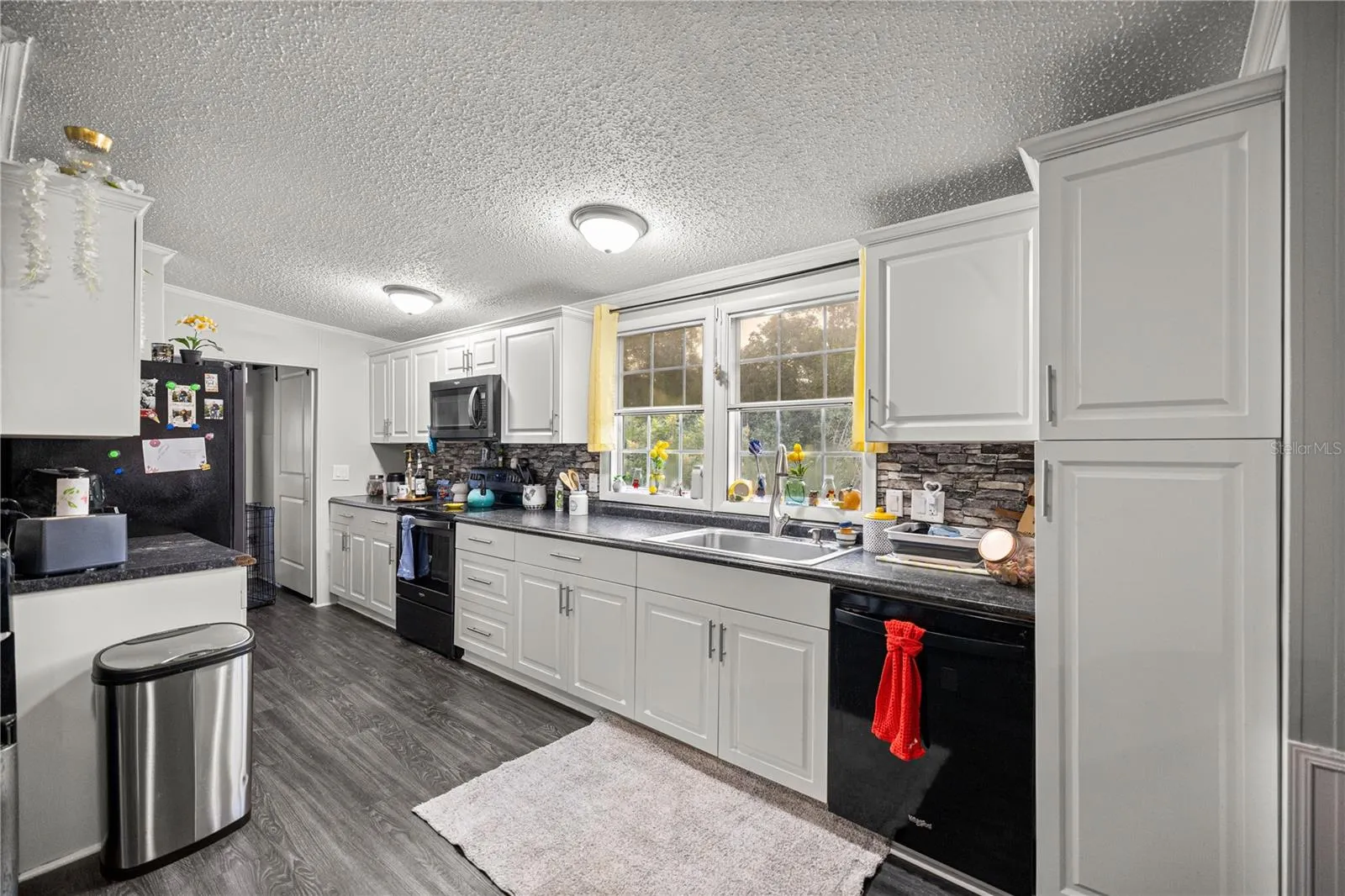 15594 NE 233RD PL