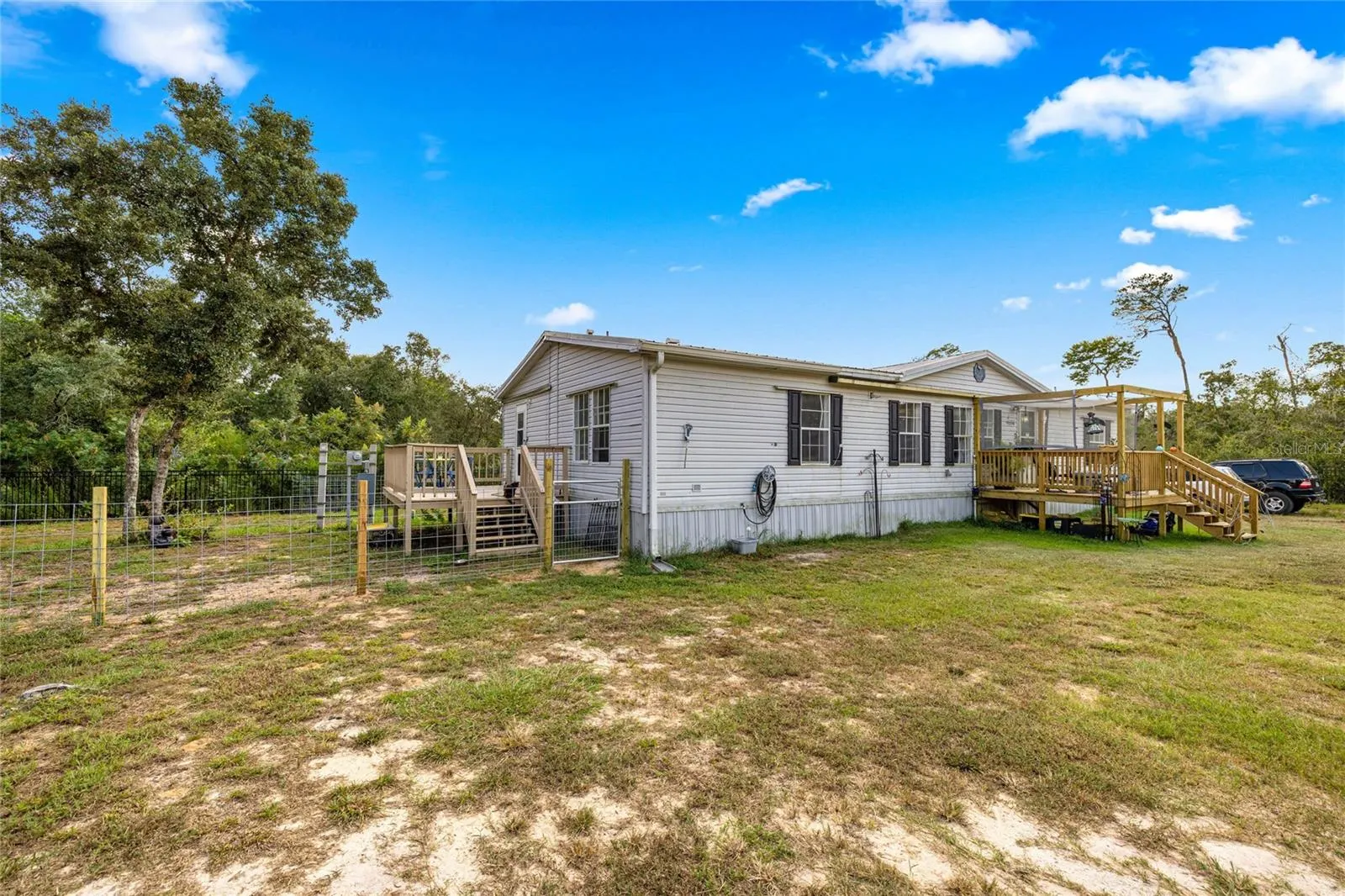 15594 NE 233RD PL