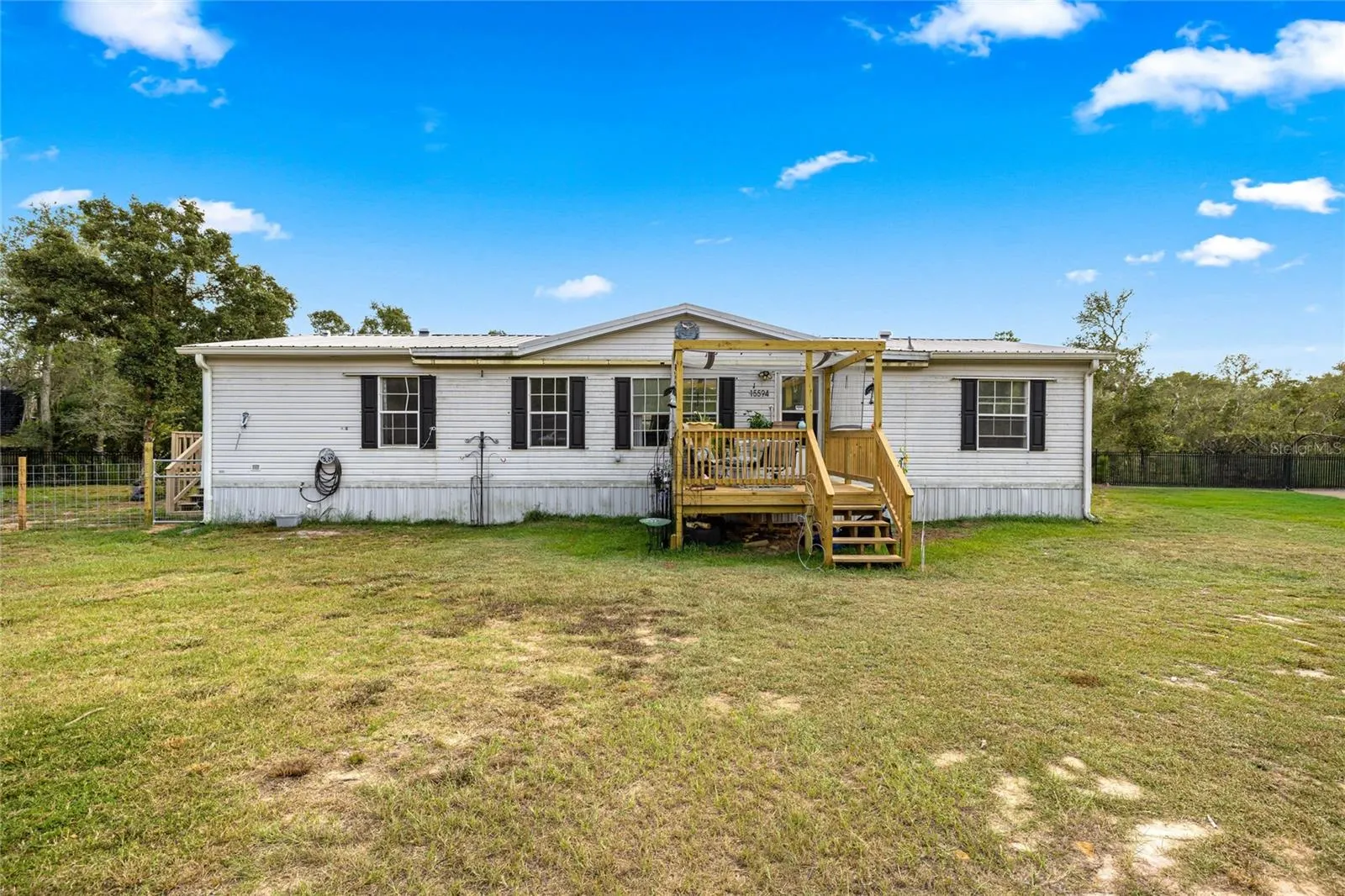 15594 NE 233RD PL