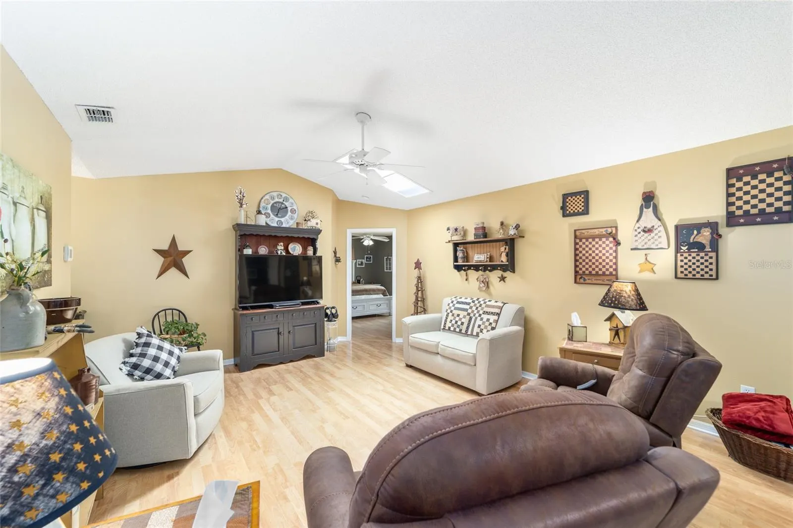 6490 SOUTHWEST 84TH STREET