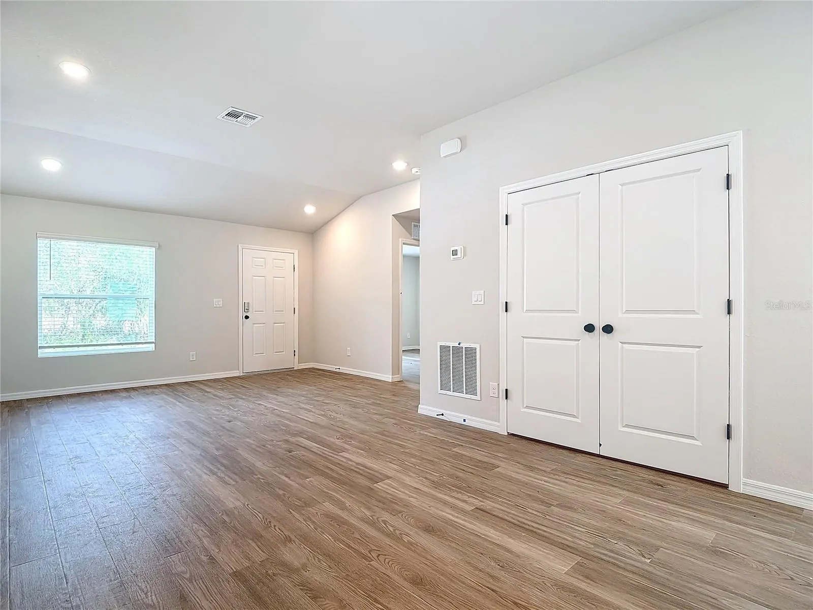 1201 SE 24TH AVE