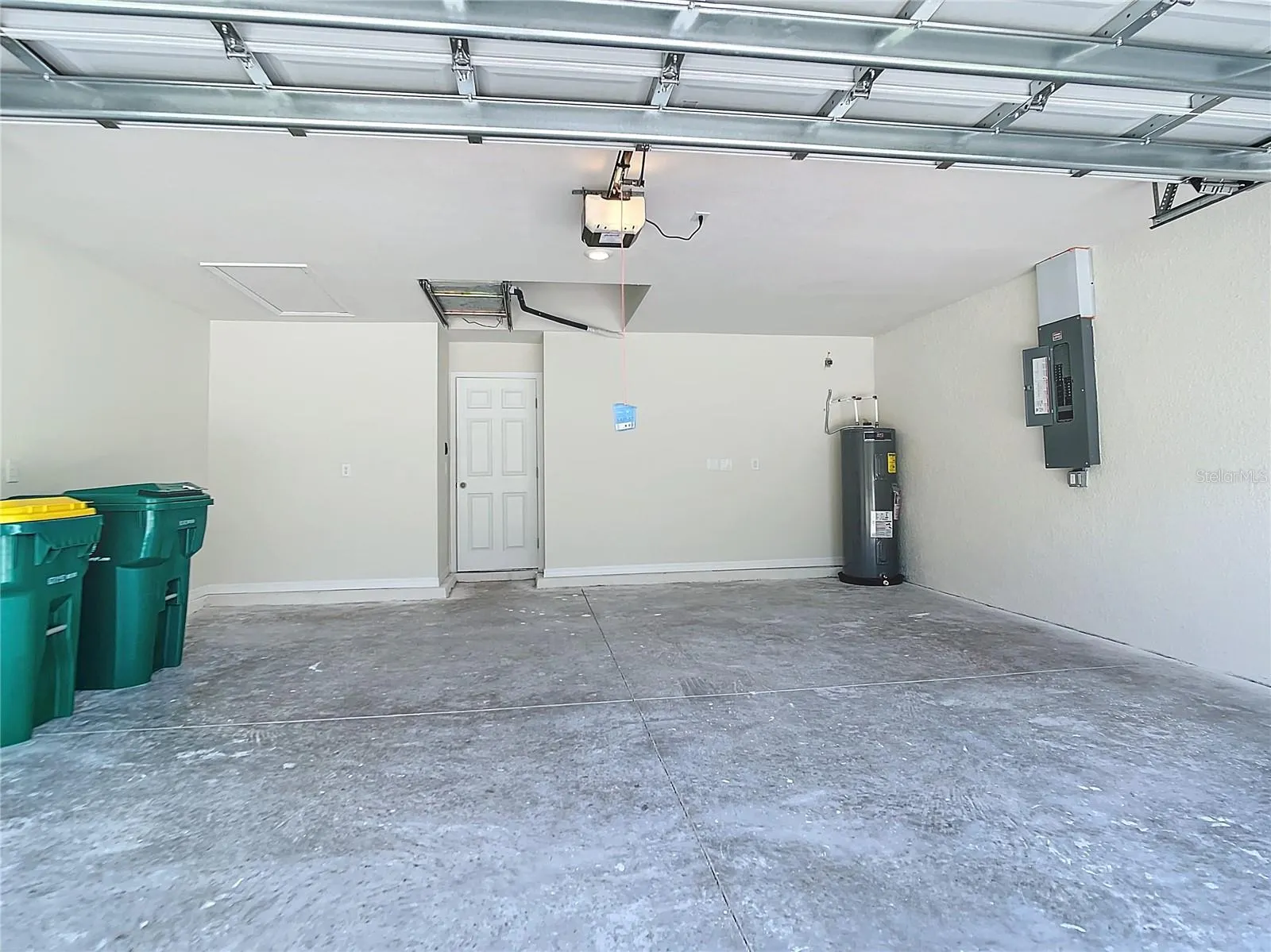 772 BISCAYNE DR