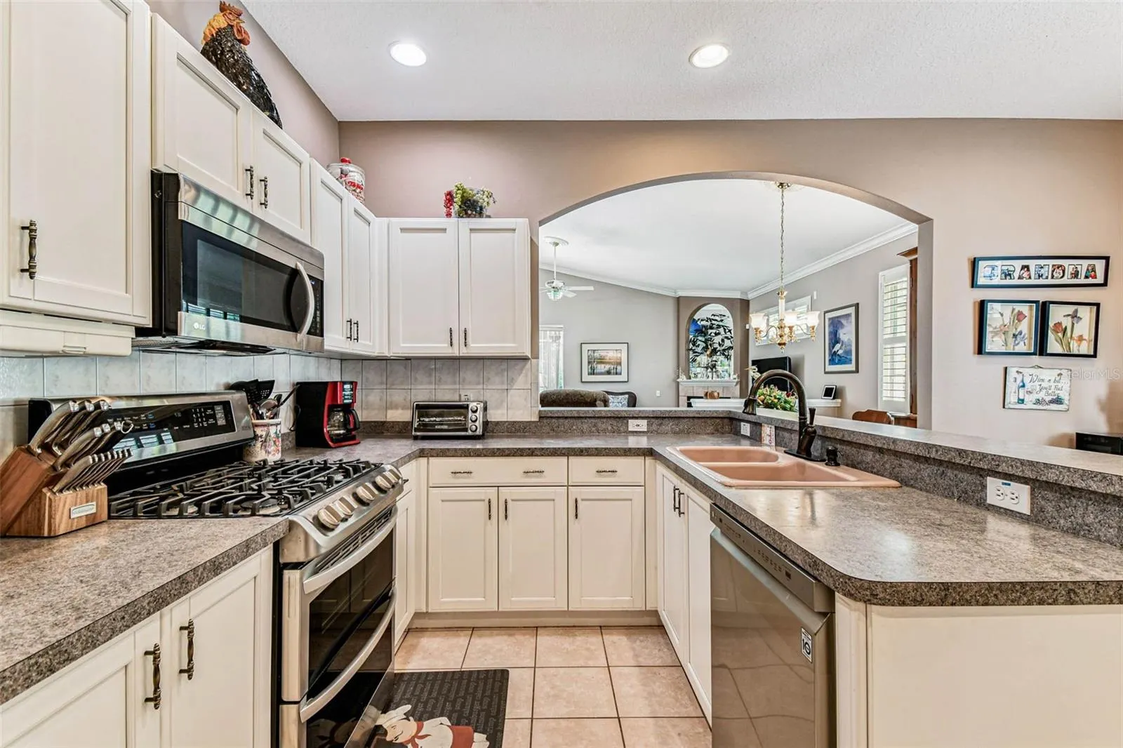 9408 EDENTON WAY