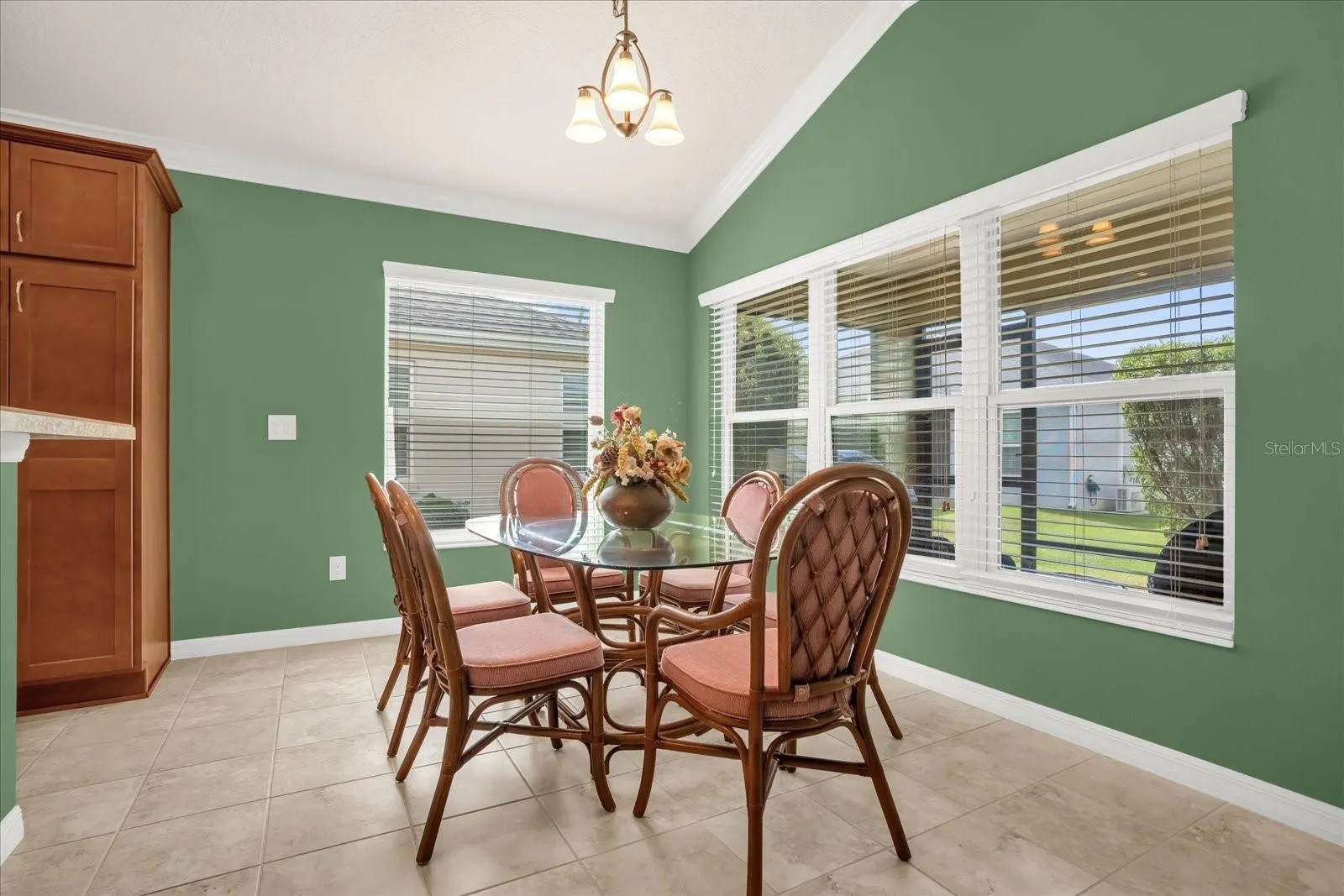 3283 DELK DR