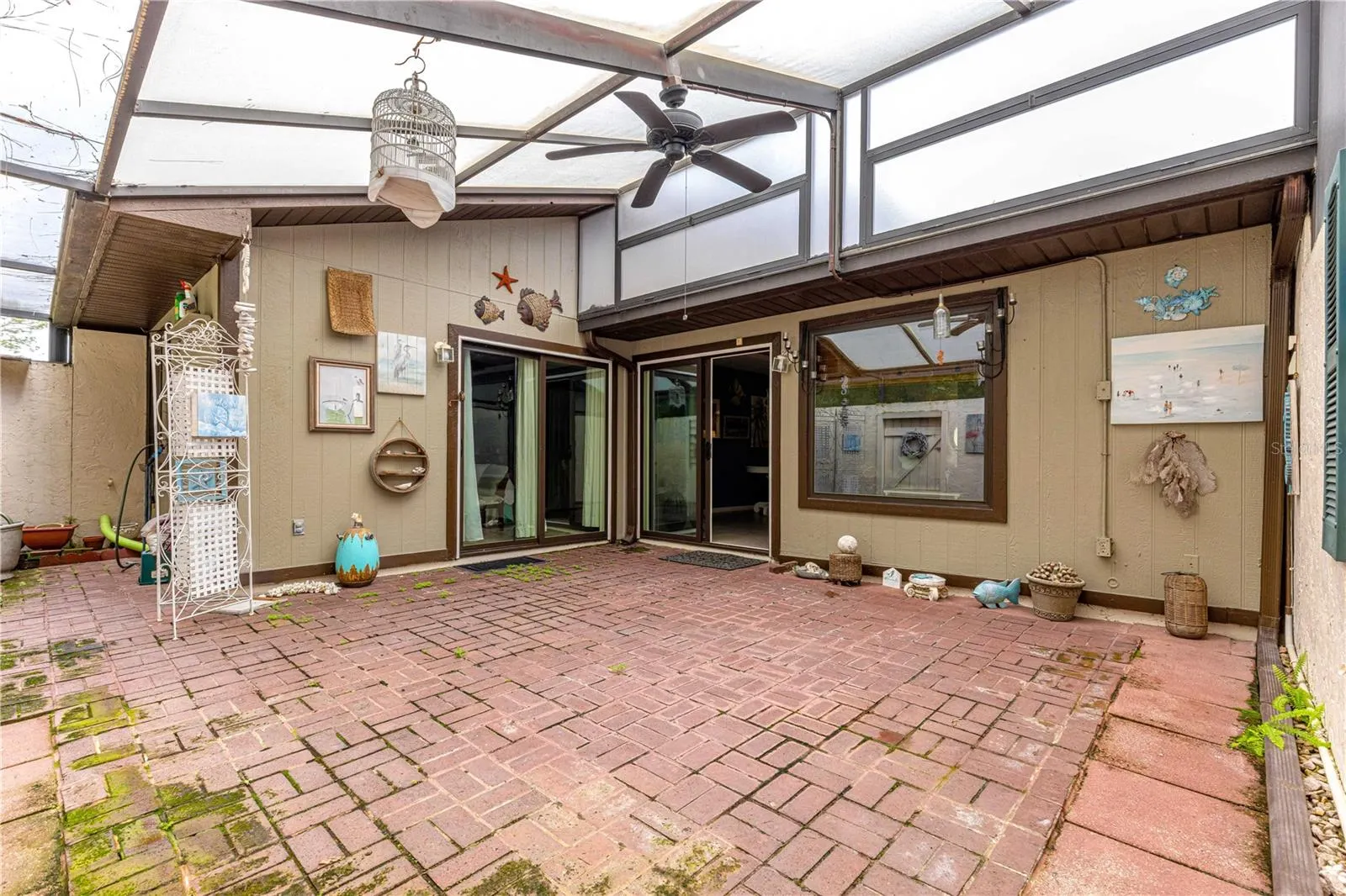 3702 NE 16TH PL