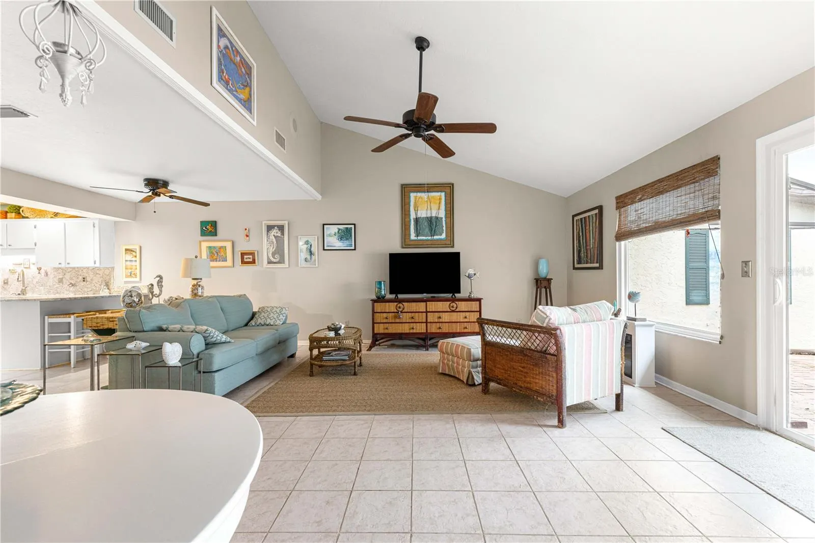 3702 NE 16TH PL