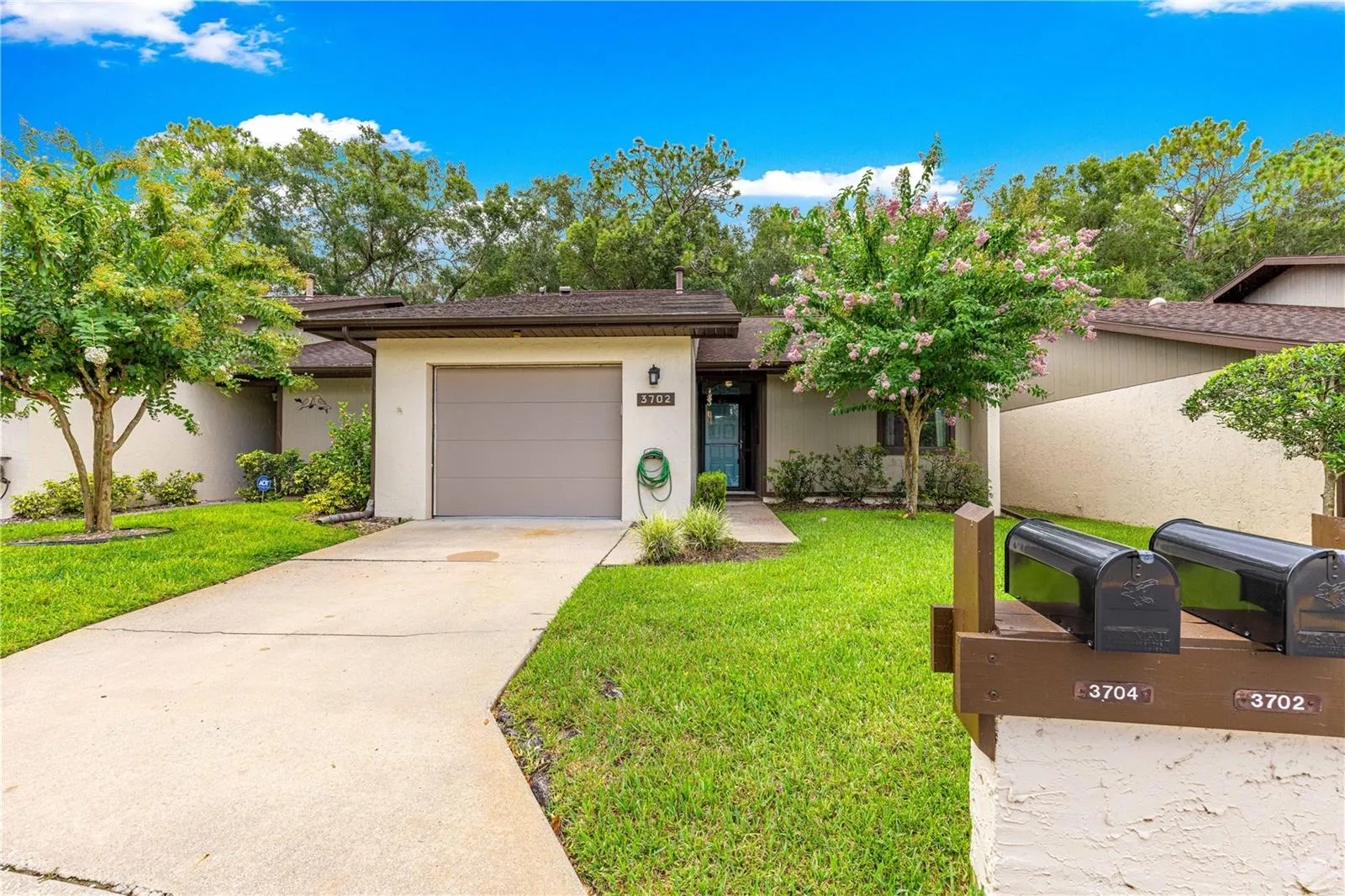 3702 NE 16TH PL