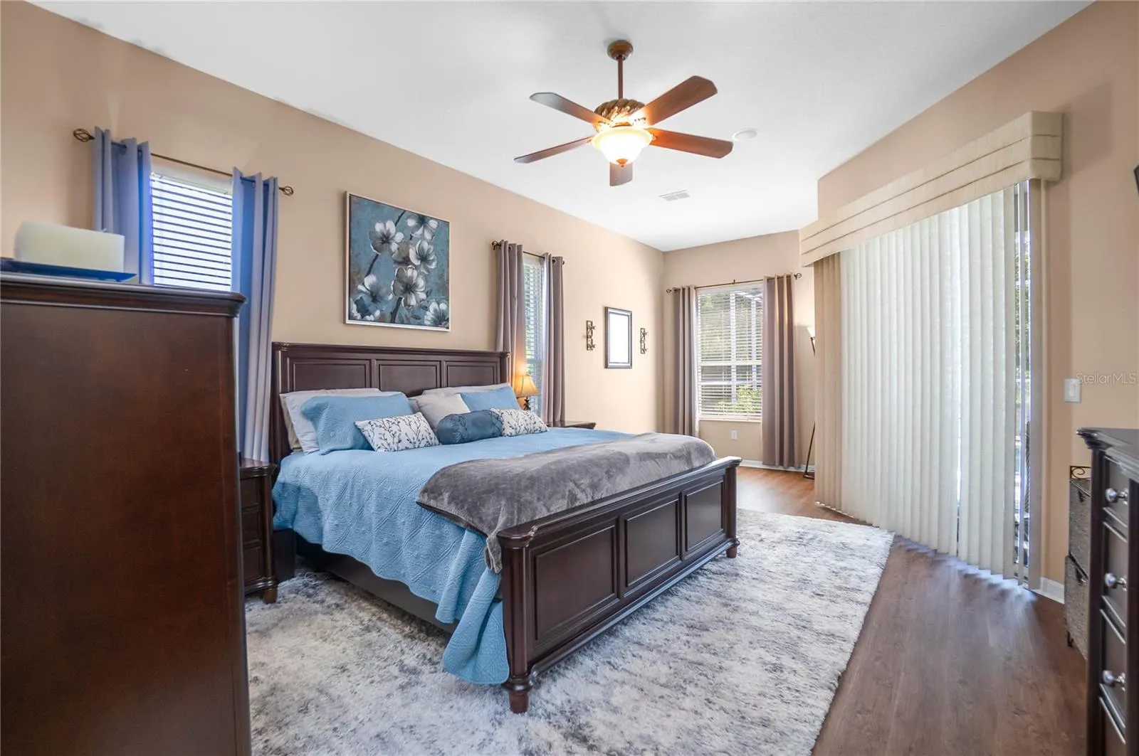 124 CORKWOOD BLVD