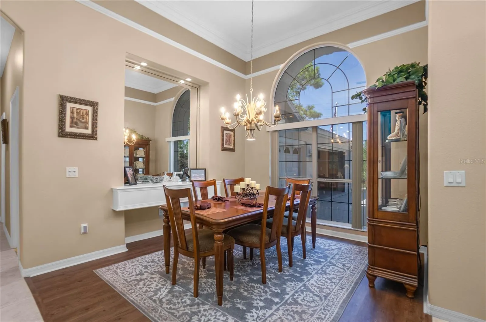 124 CORKWOOD BLVD