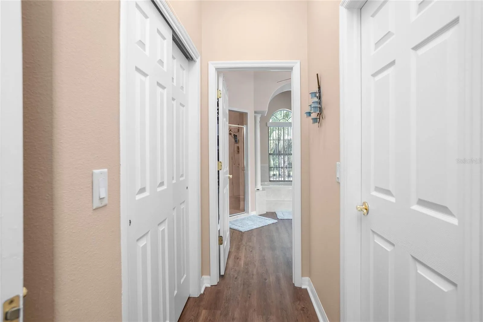 124 CORKWOOD BLVD