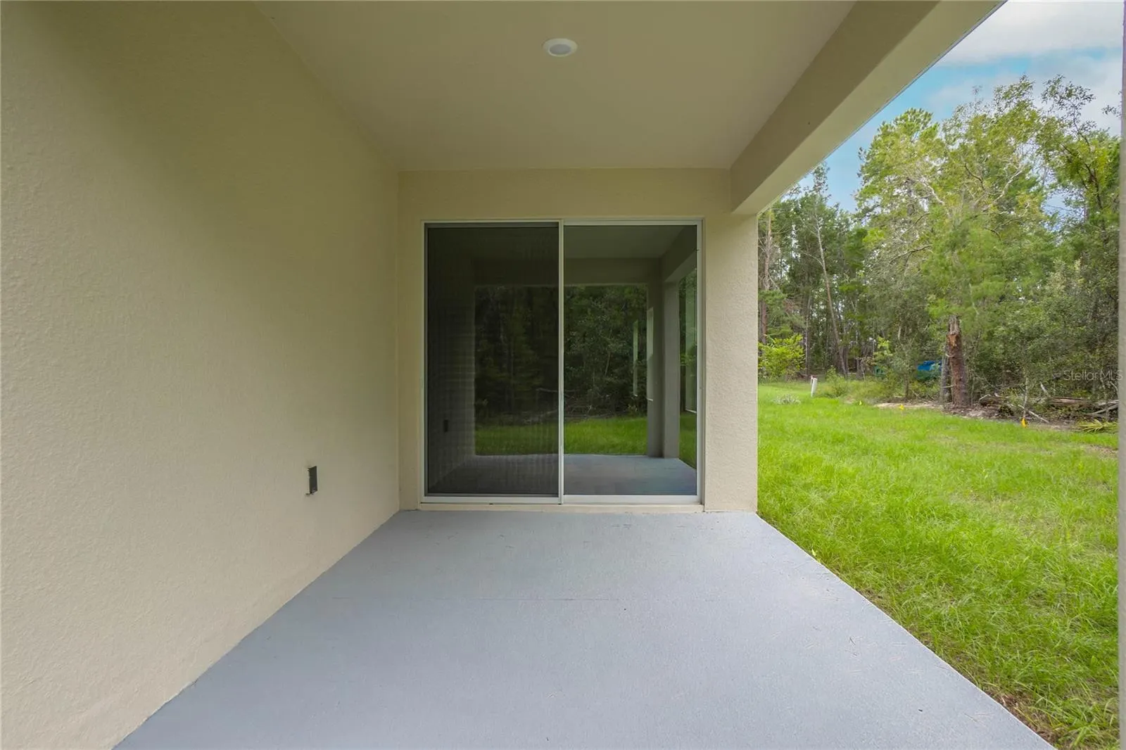 3 COSMOS CT W
