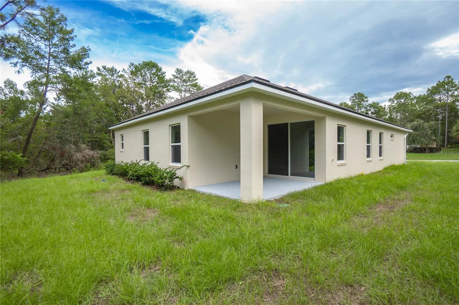 3 COSMOS CT W