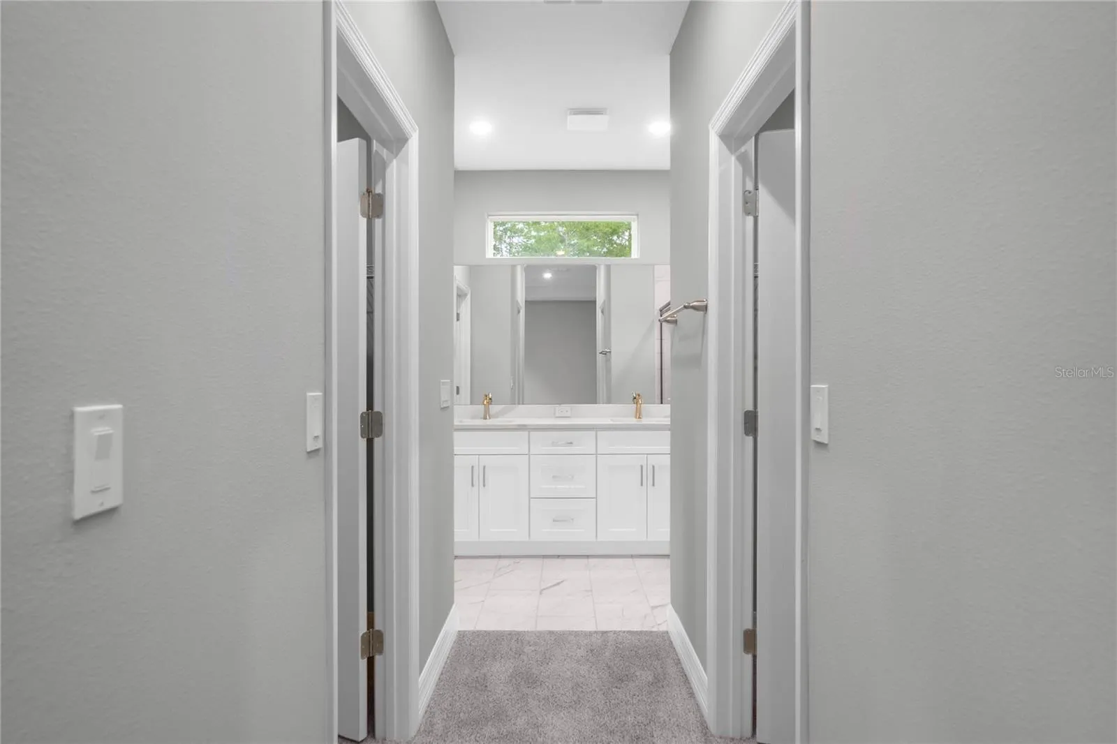 3 COSMOS CT W