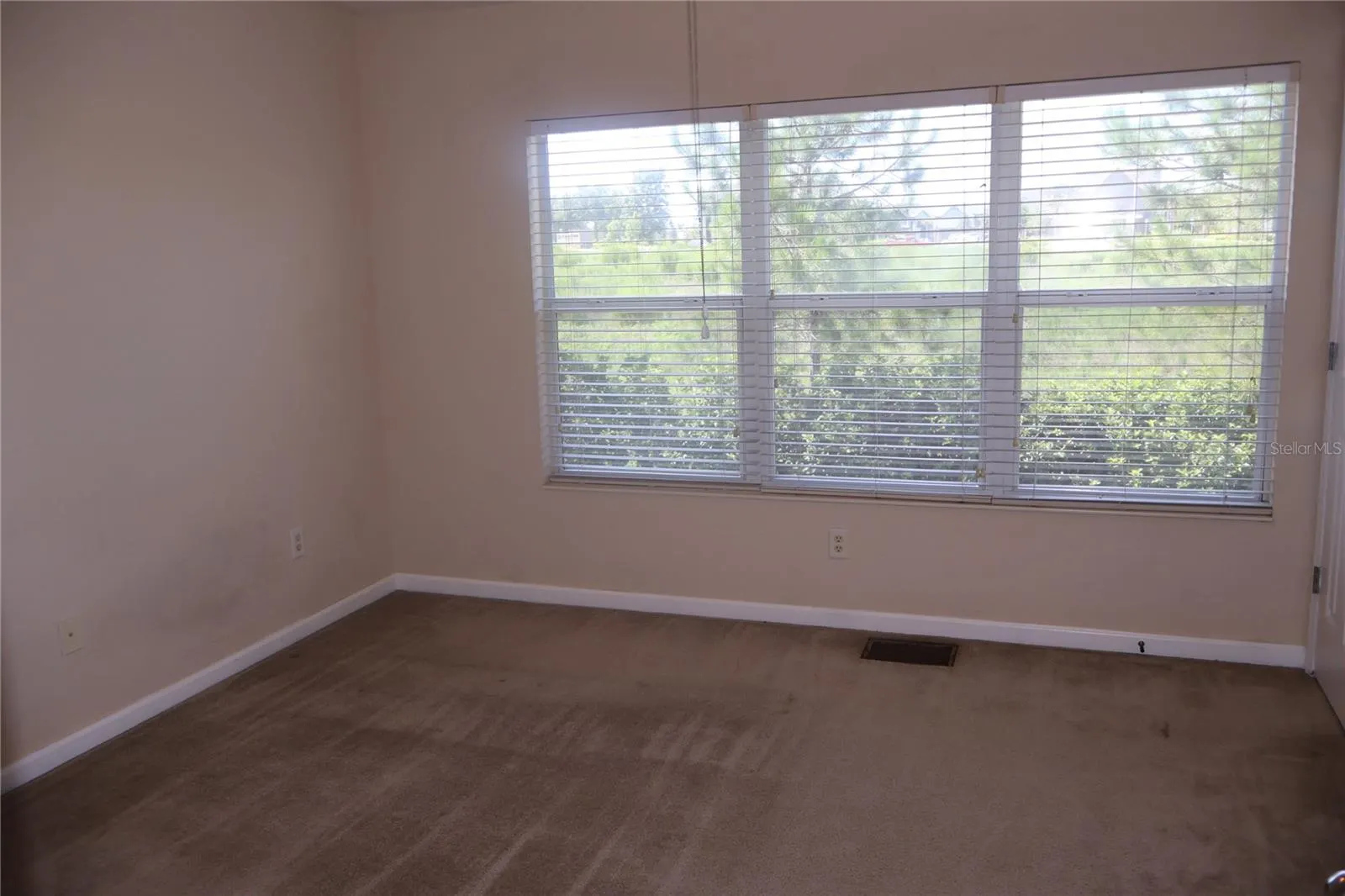 4445 SW 49TH AVE