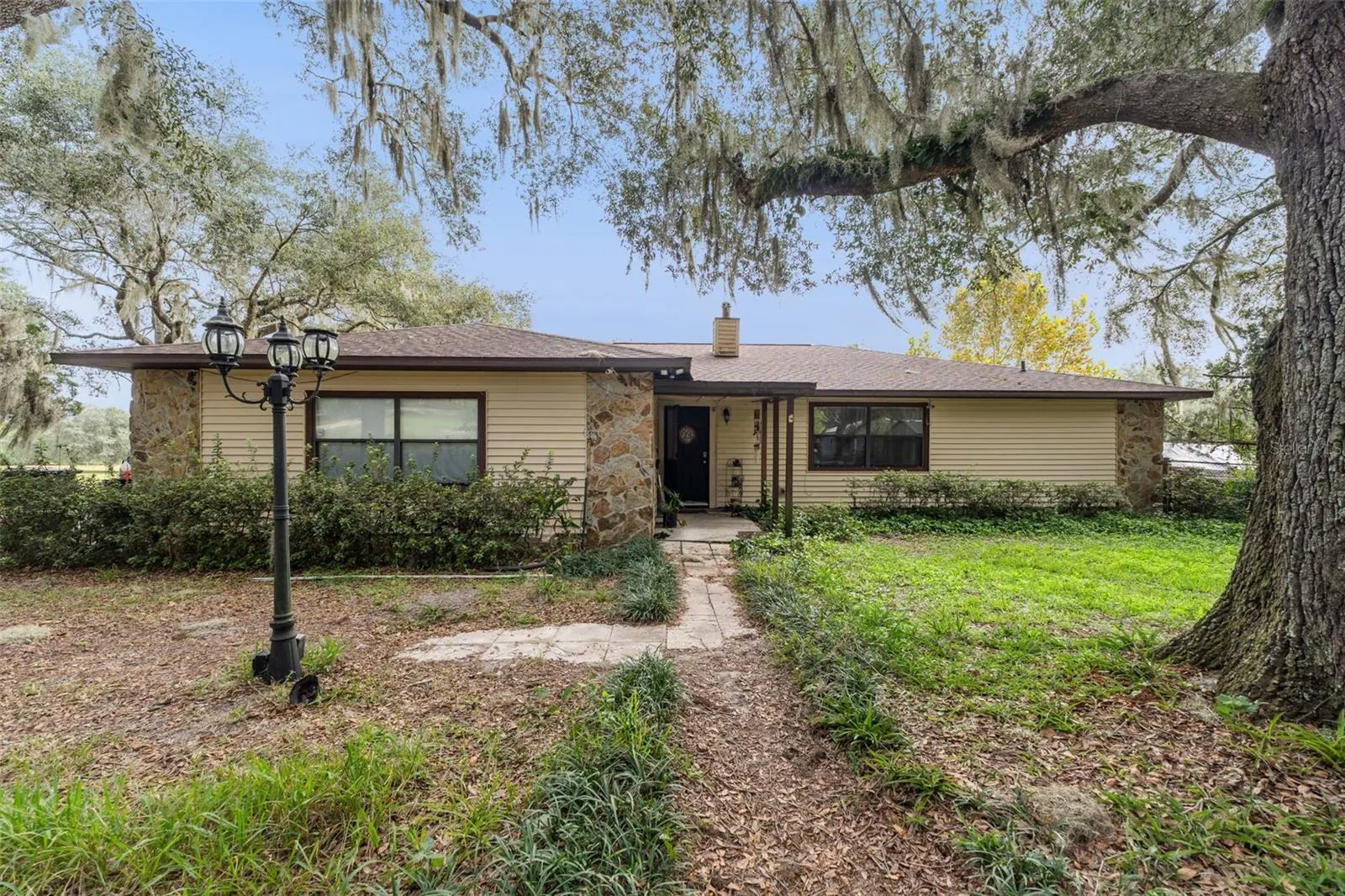5781 S CRATER LAKE CIR