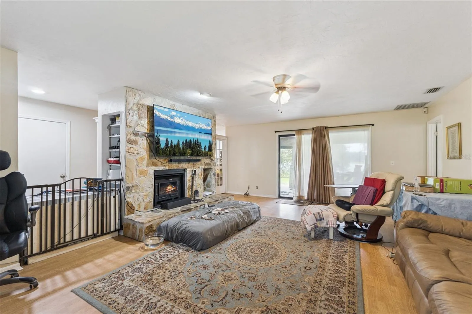5781 S CRATER LAKE CIR