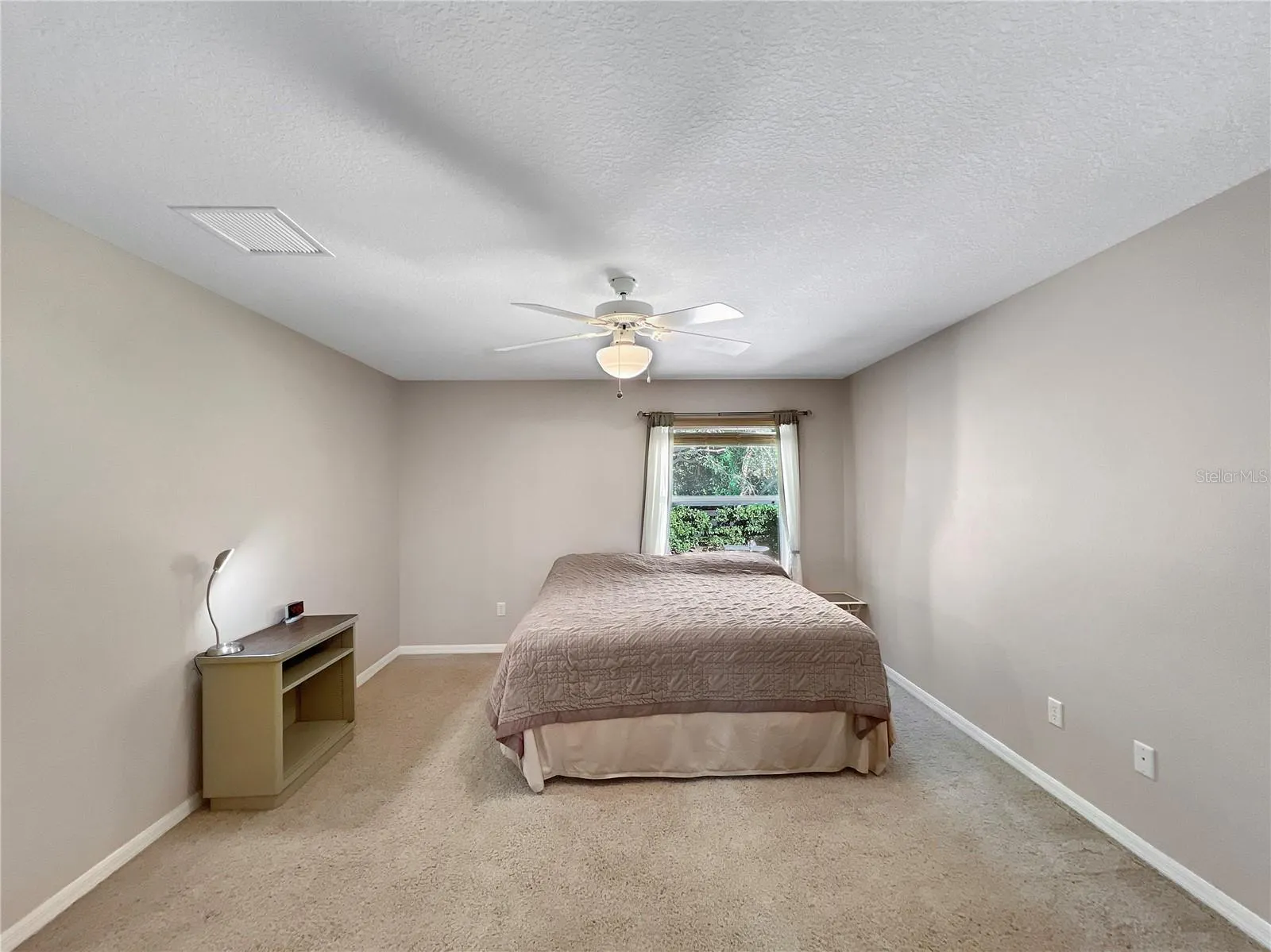 2074 HARSTON TRL